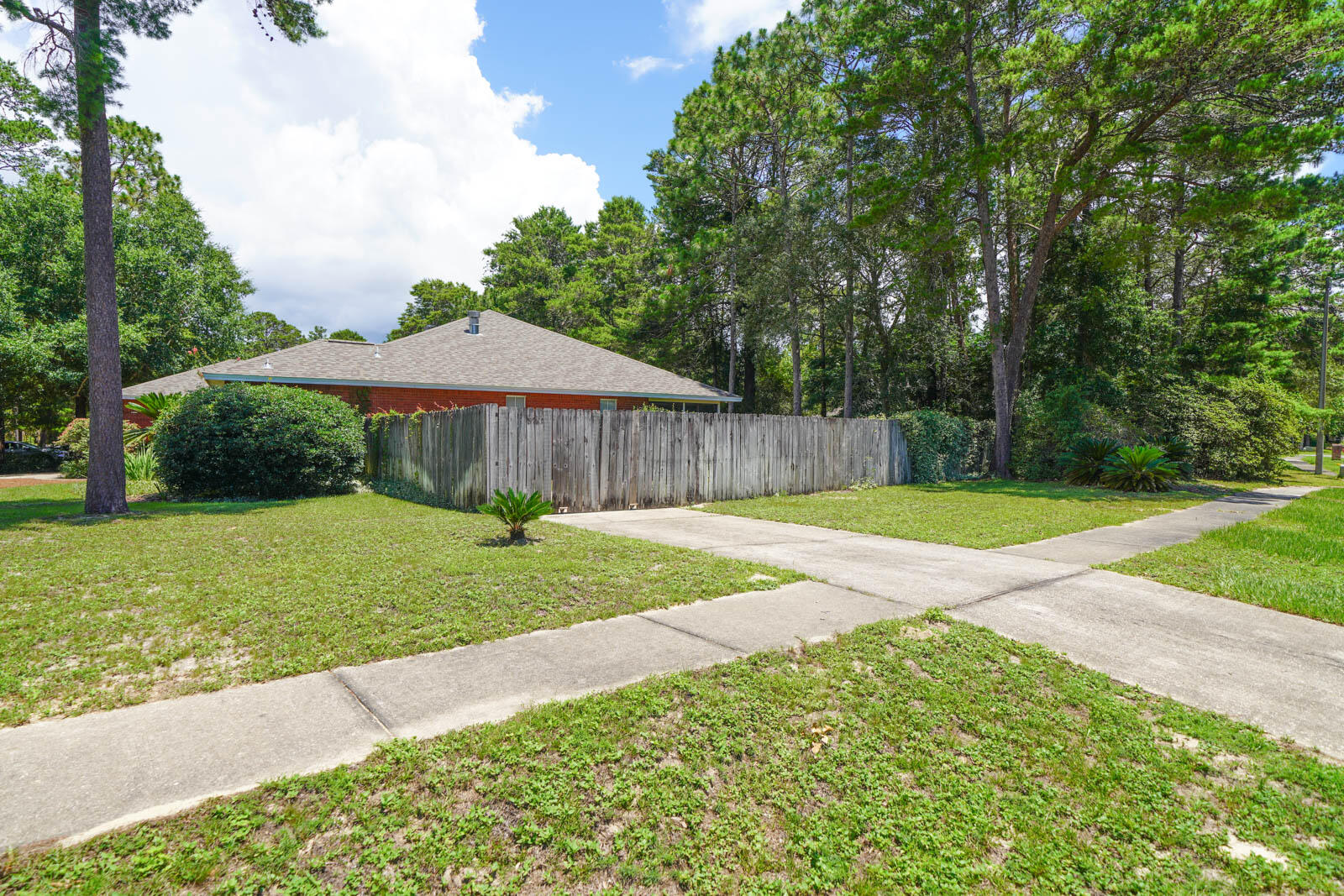 ROCKY BAYOU ESTATES 11A - Residential
