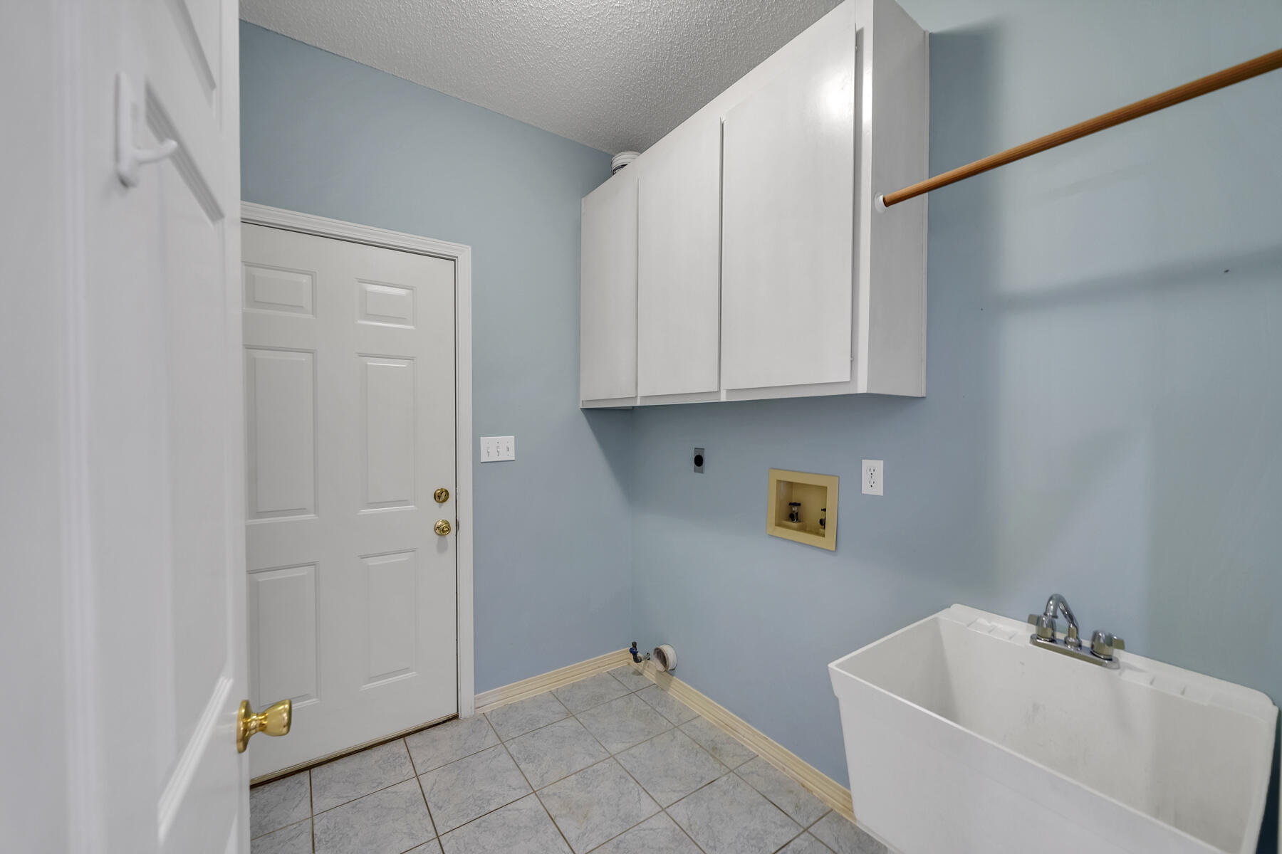 ROCKY BAYOU ESTATES 11A - Residential