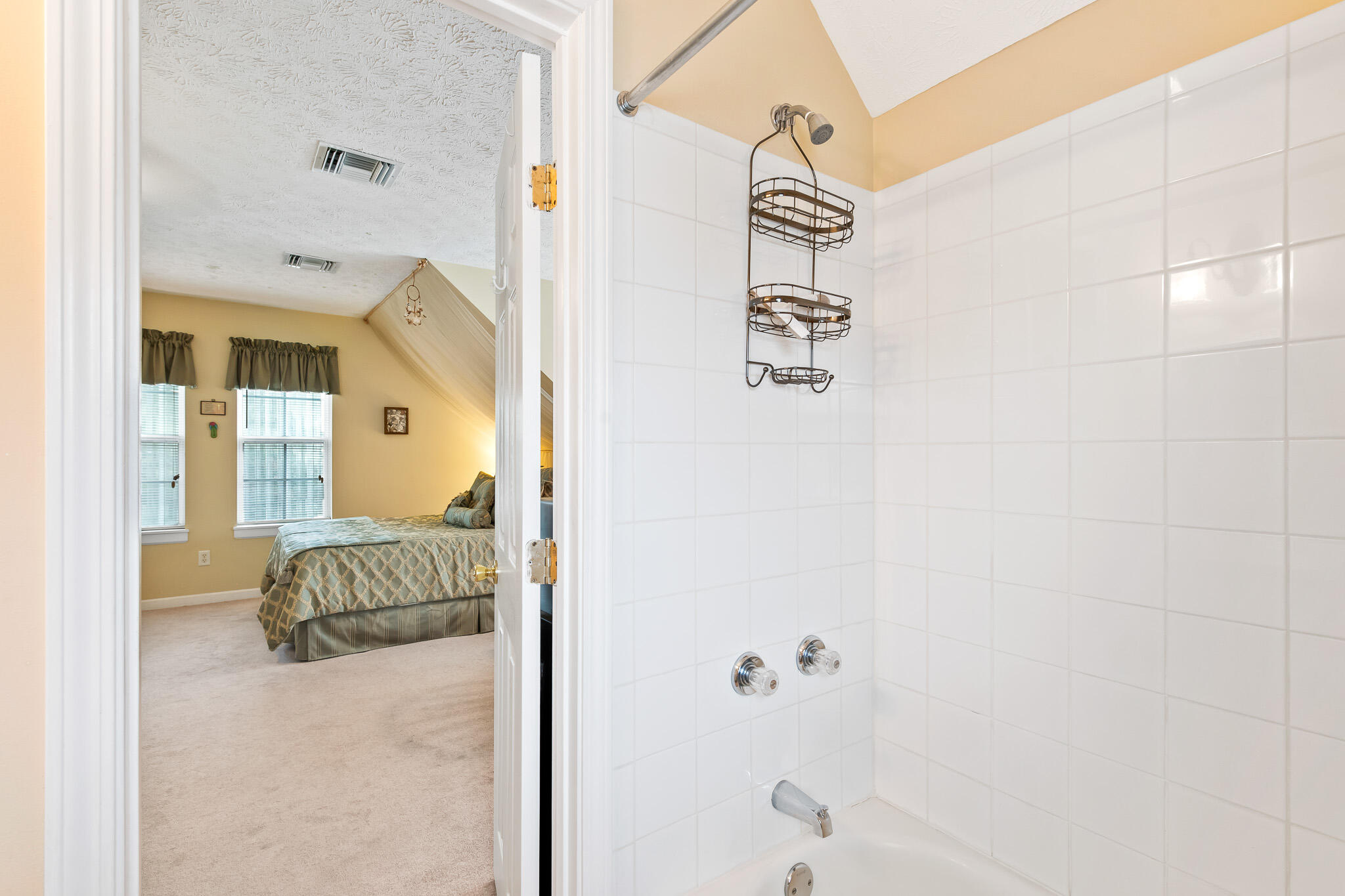 GULF VISTA - Residential