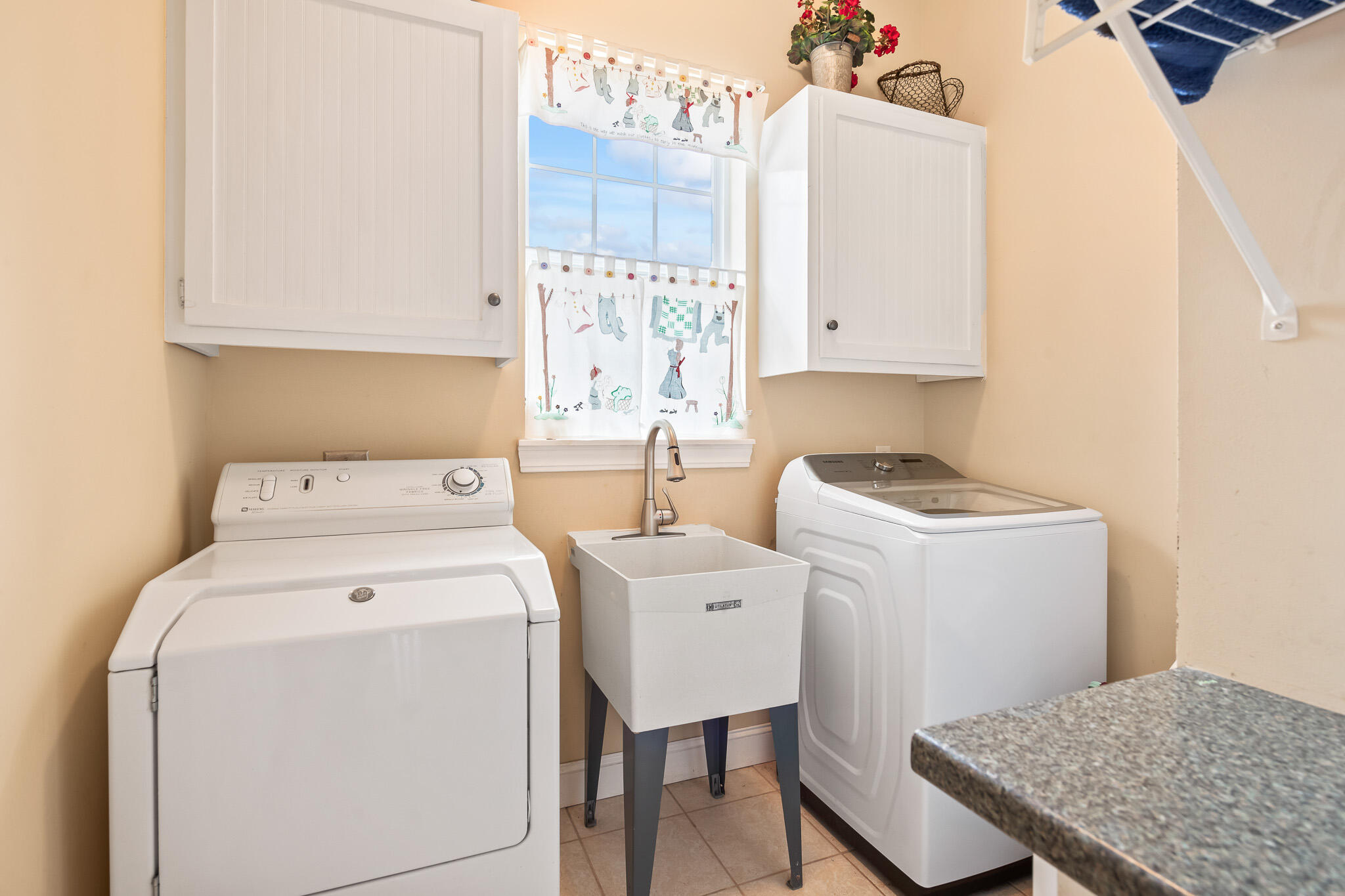 GULF VISTA - Residential