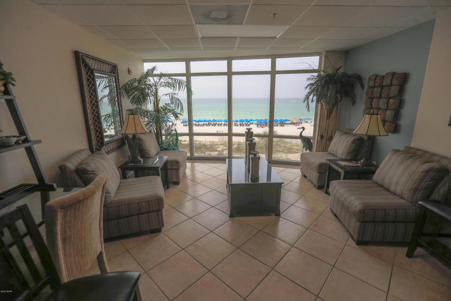 OCEAN VILLA - Residential