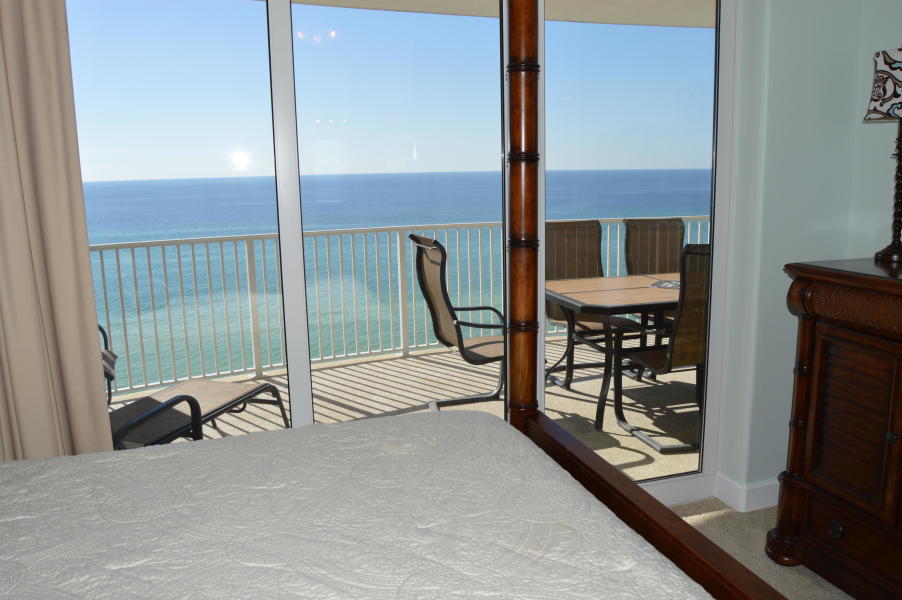 OCEAN VILLA - Residential