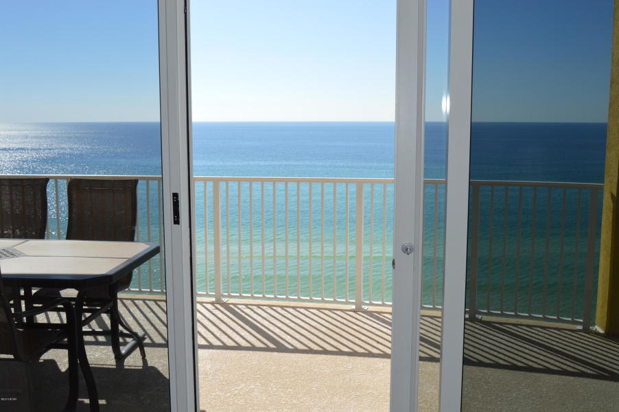 OCEAN VILLA - Residential