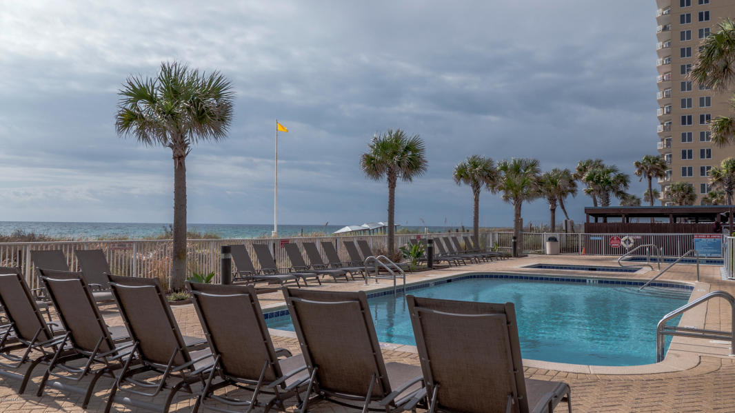 OCEAN VILLA - Residential