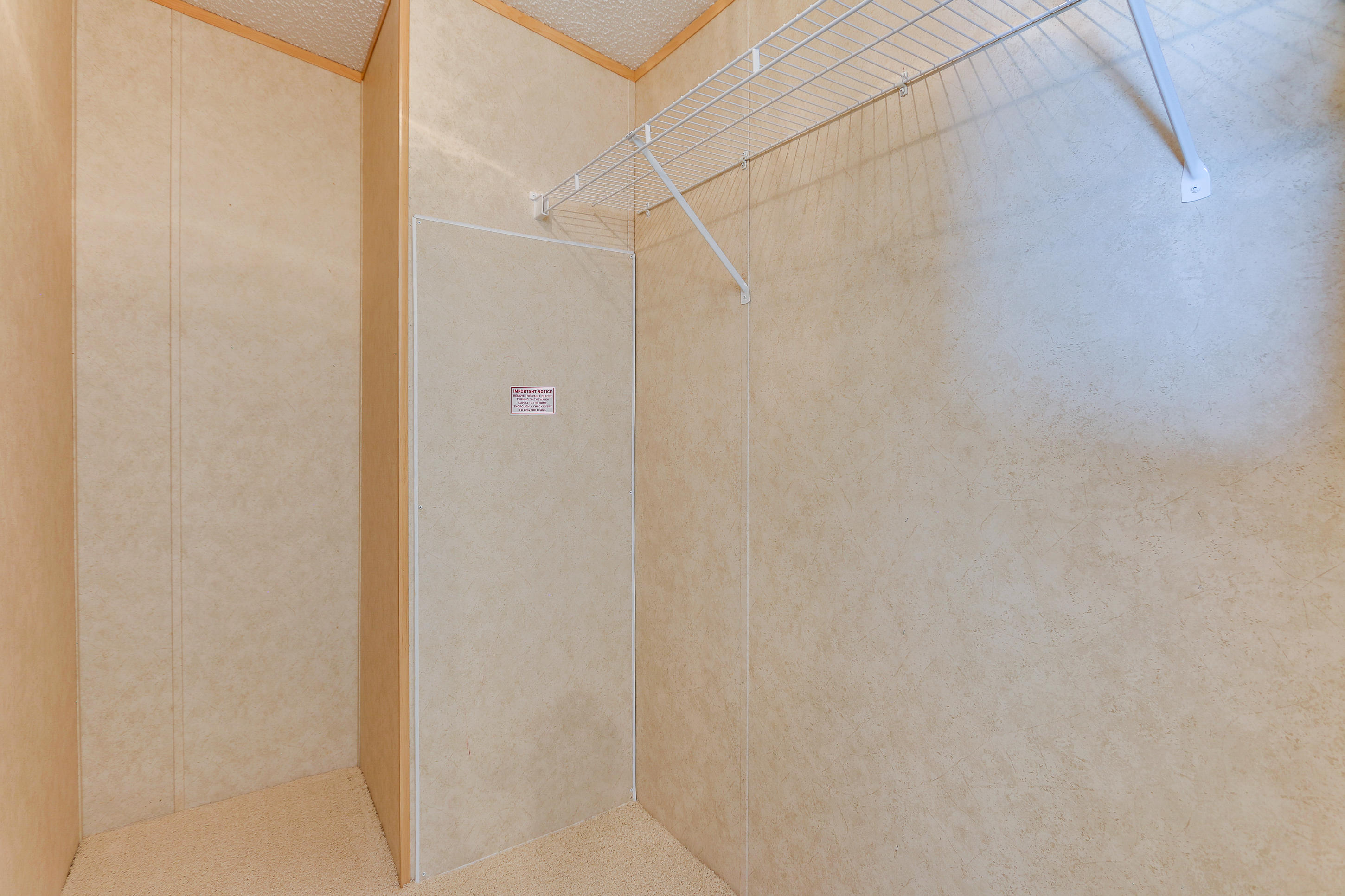 THE PINES - Residential