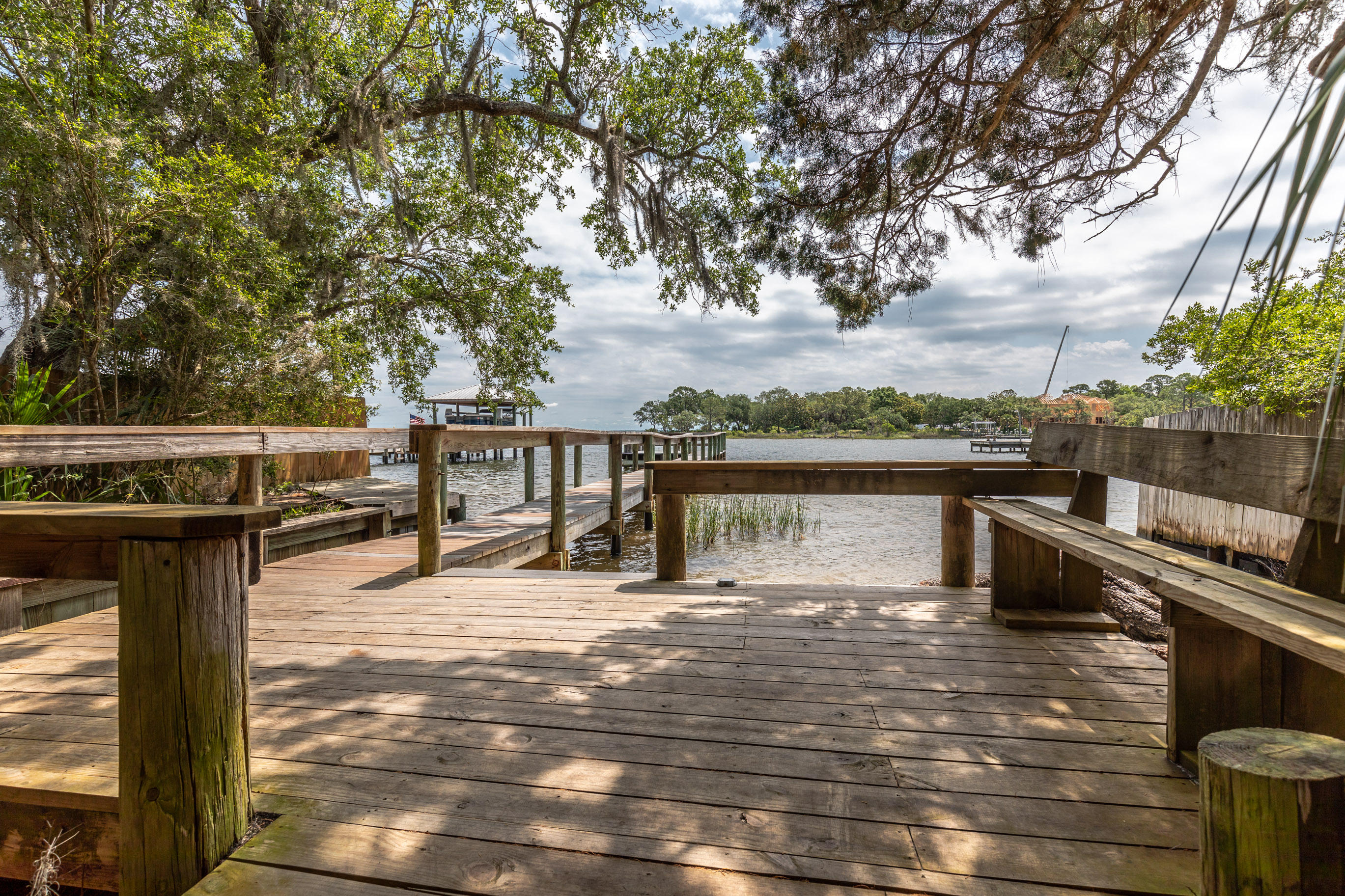 FISCHERS LANDING - Residential