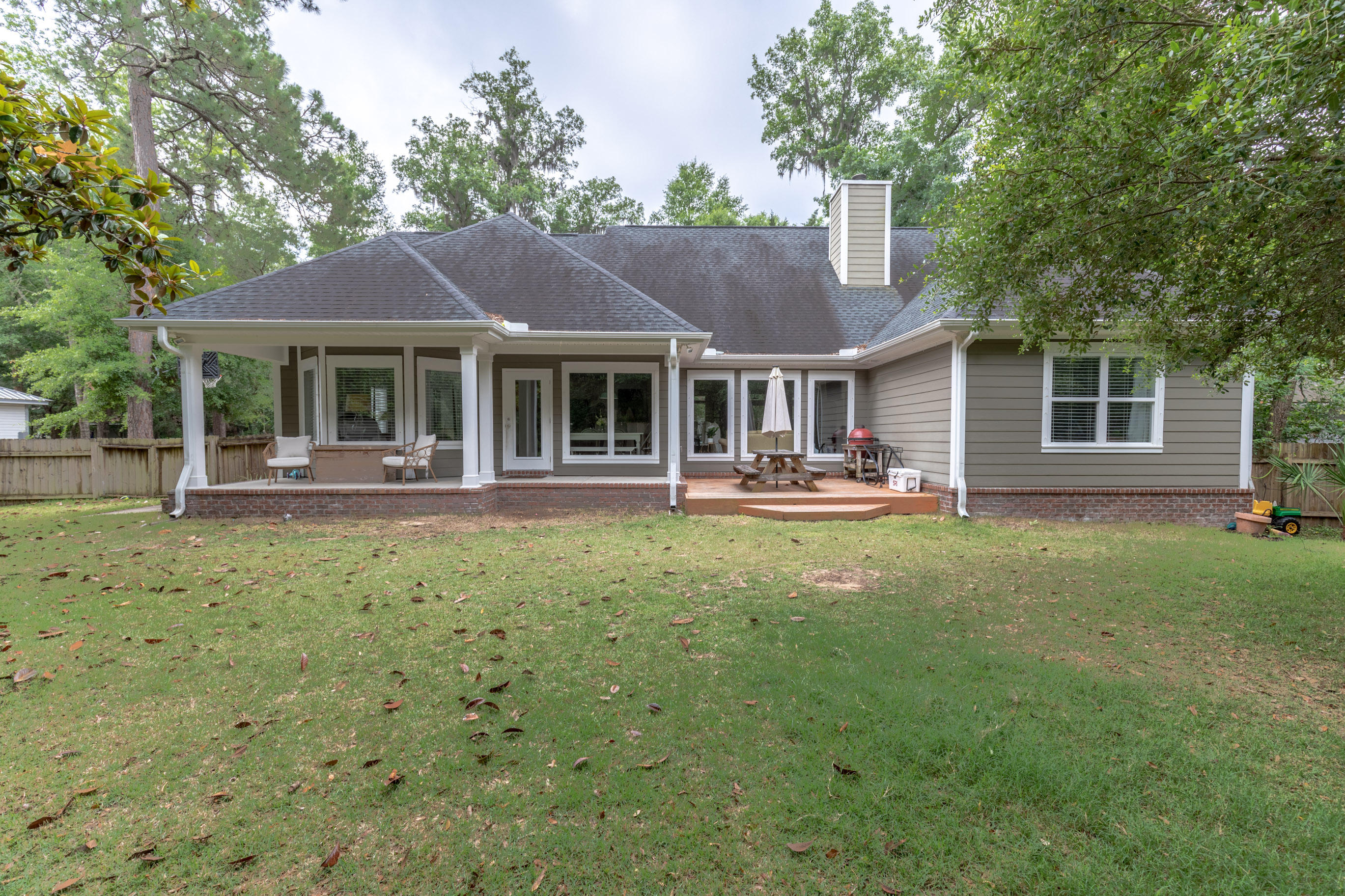 FISCHERS LANDING - Residential