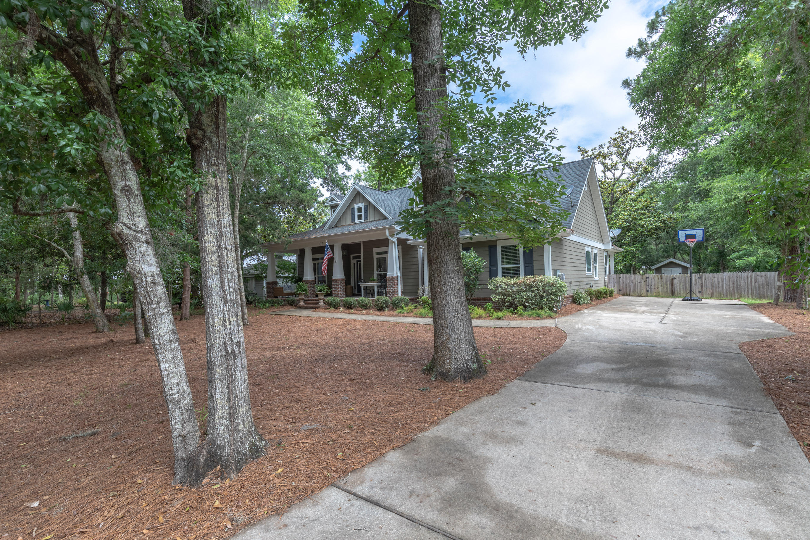 FISCHERS LANDING - Residential