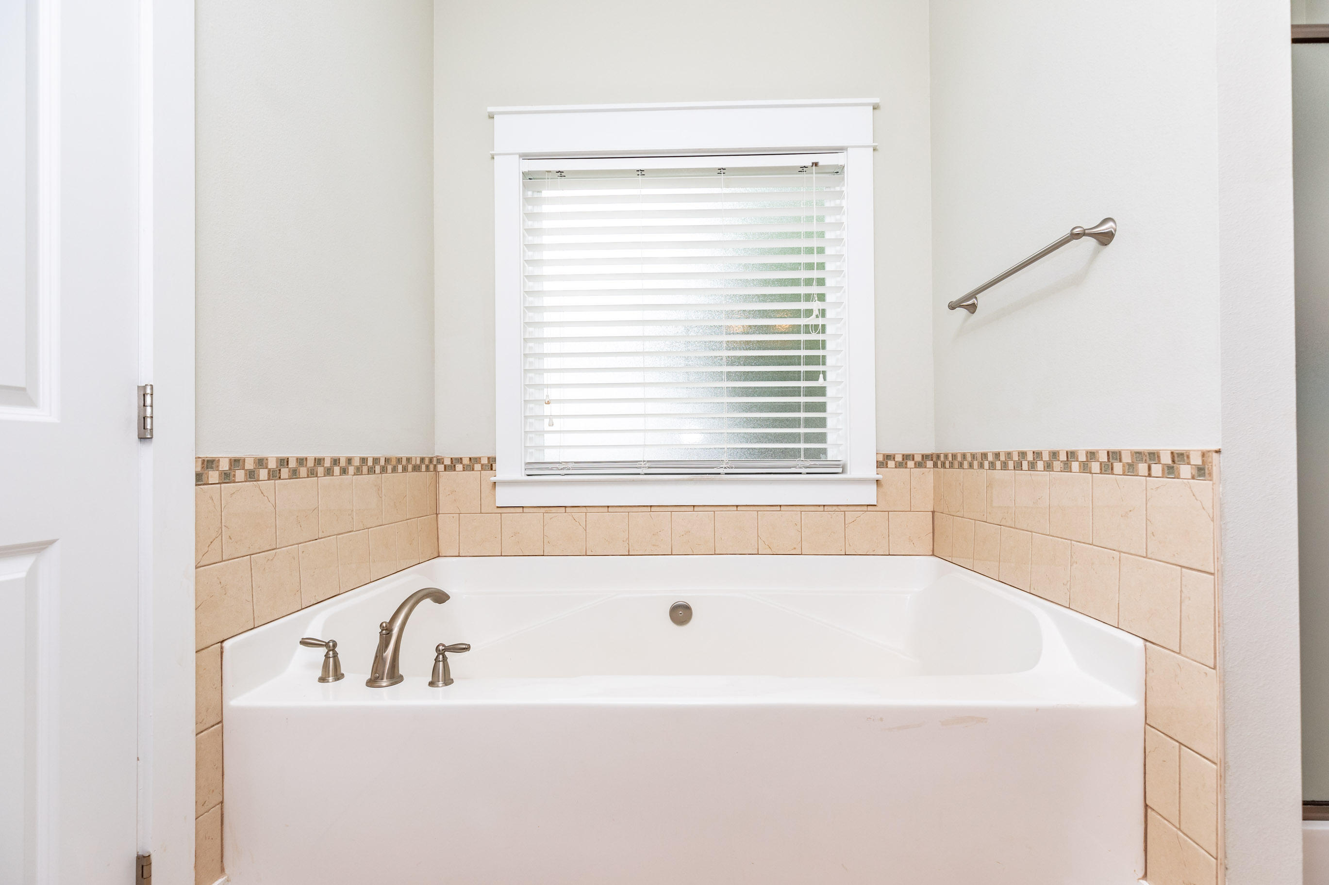 FISCHERS LANDING - Residential