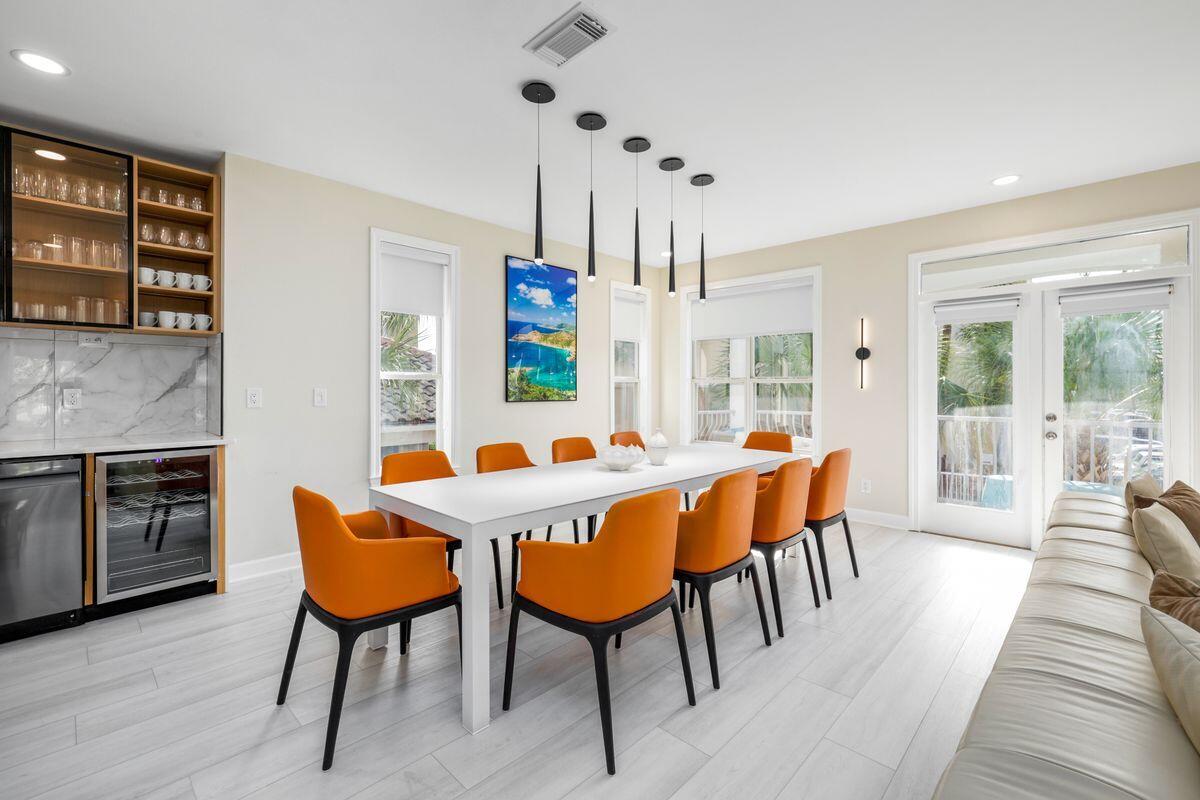 MARAVILLA SHORES - Residential