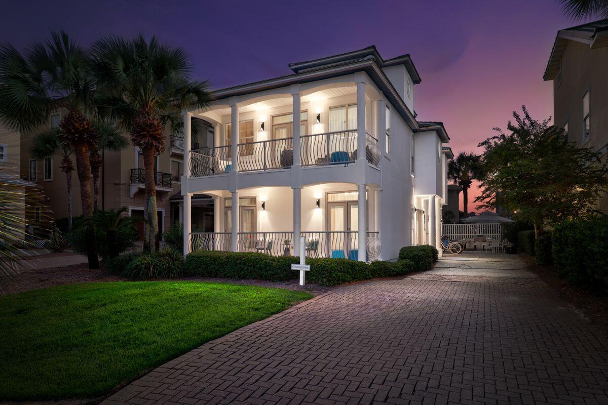 MARAVILLA SHORES - Residential