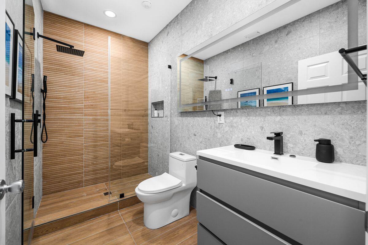 MARAVILLA SHORES - Residential