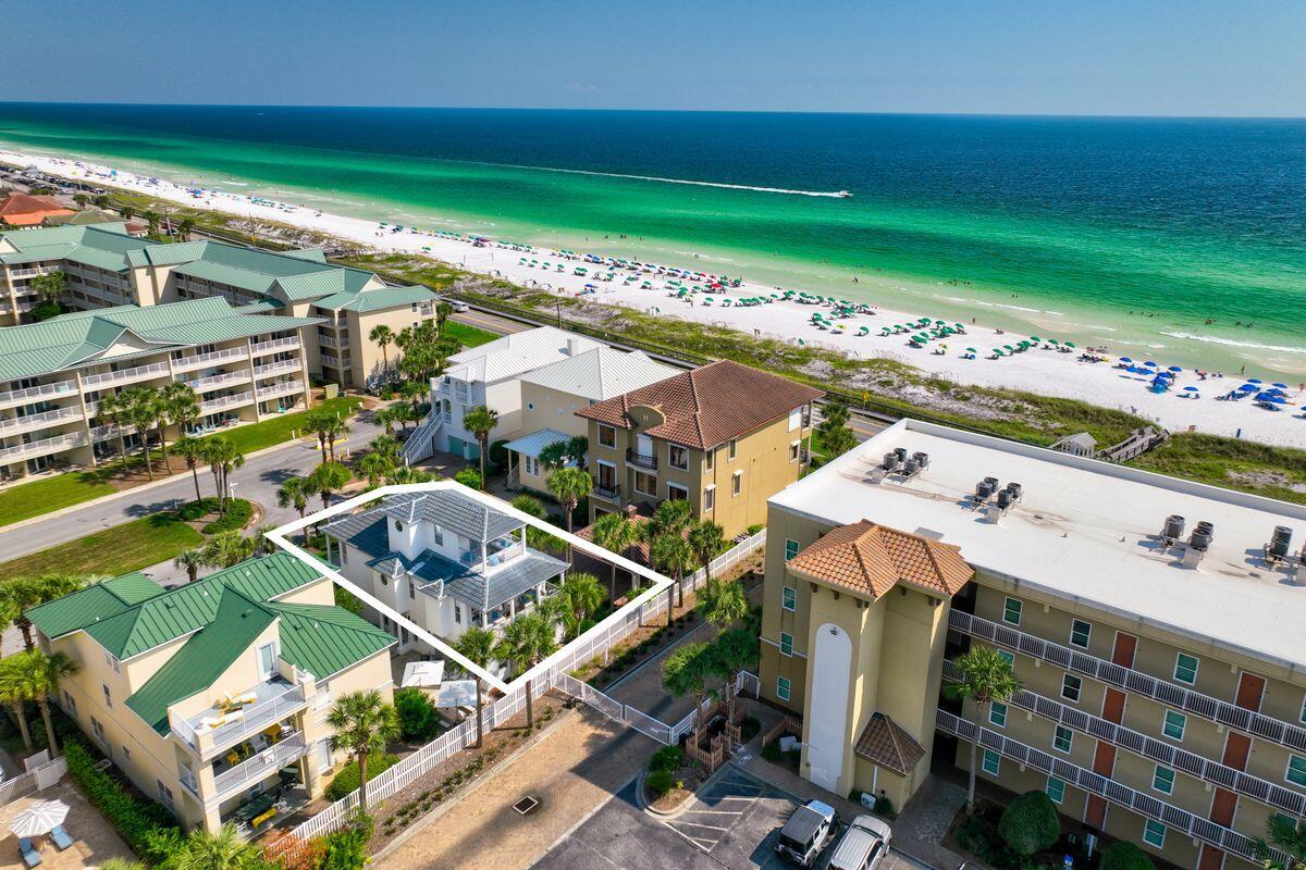 MARAVILLA SHORES - Residential