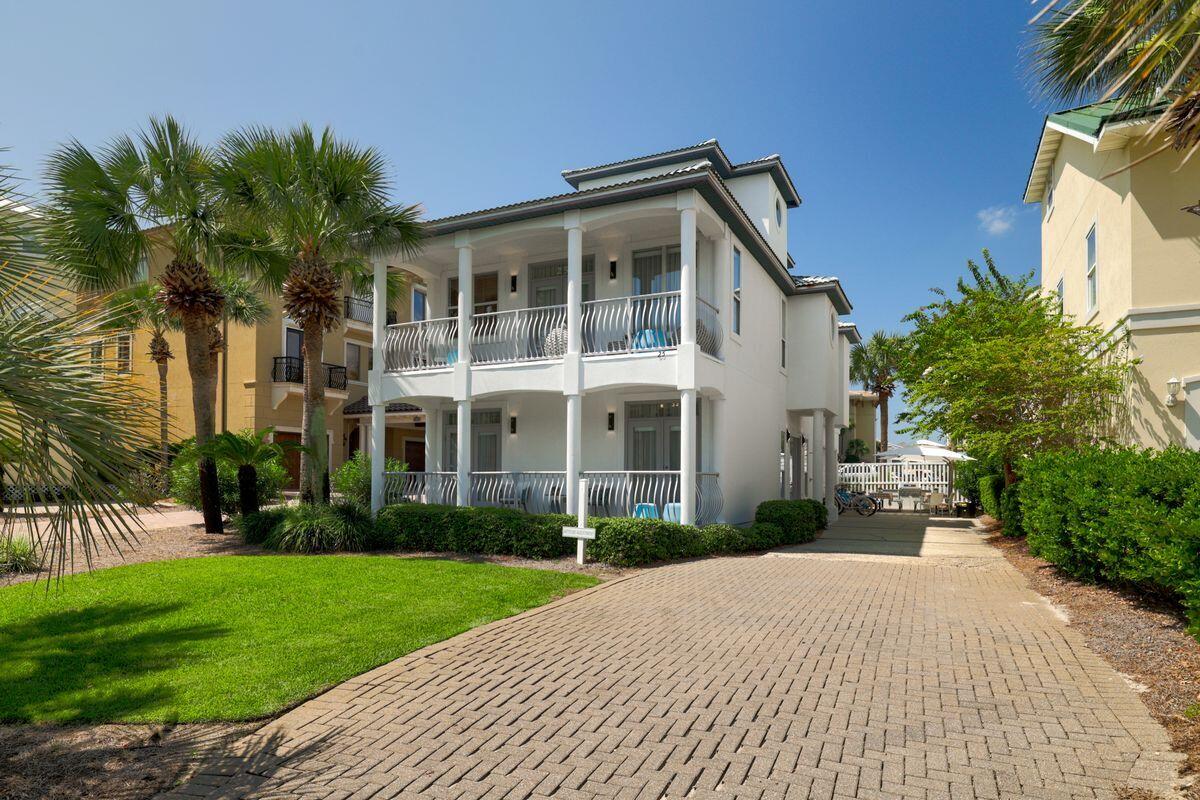 MARAVILLA SHORES - Residential