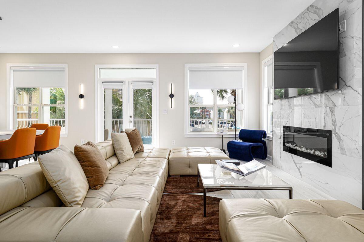 MARAVILLA SHORES - Residential
