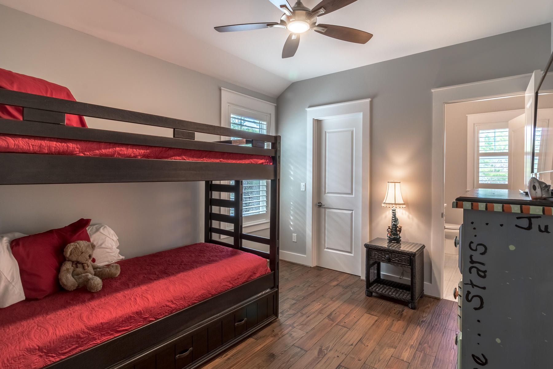 SHADOW PINES - Residential