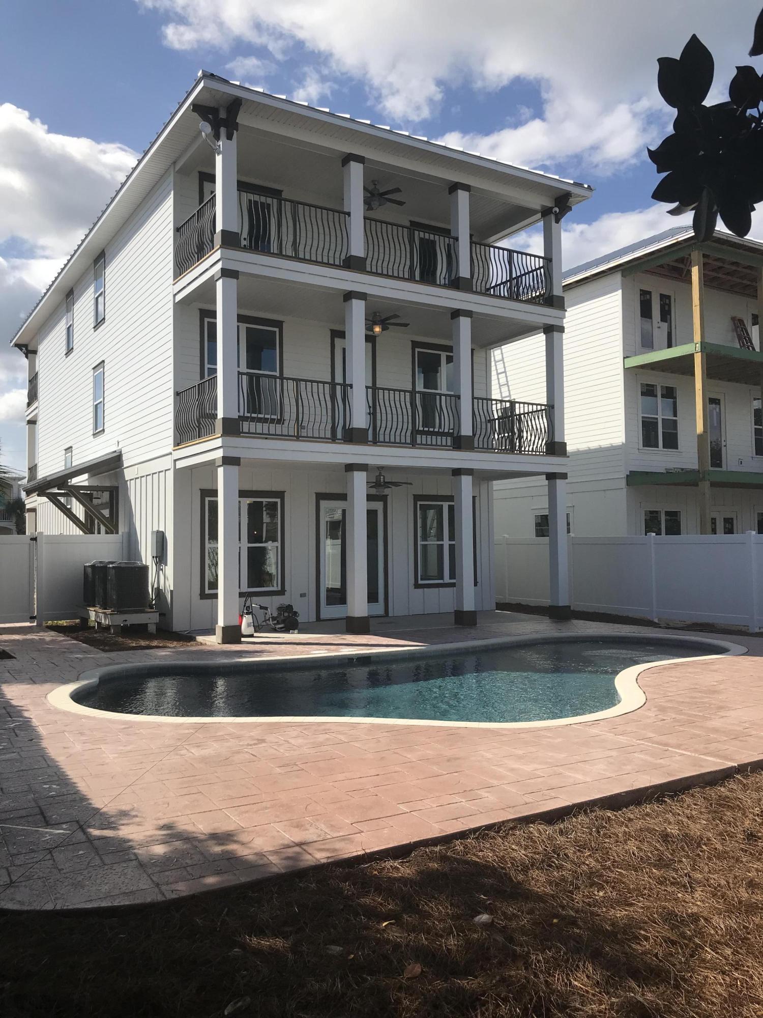 CRYSTAL BEACH - Residential