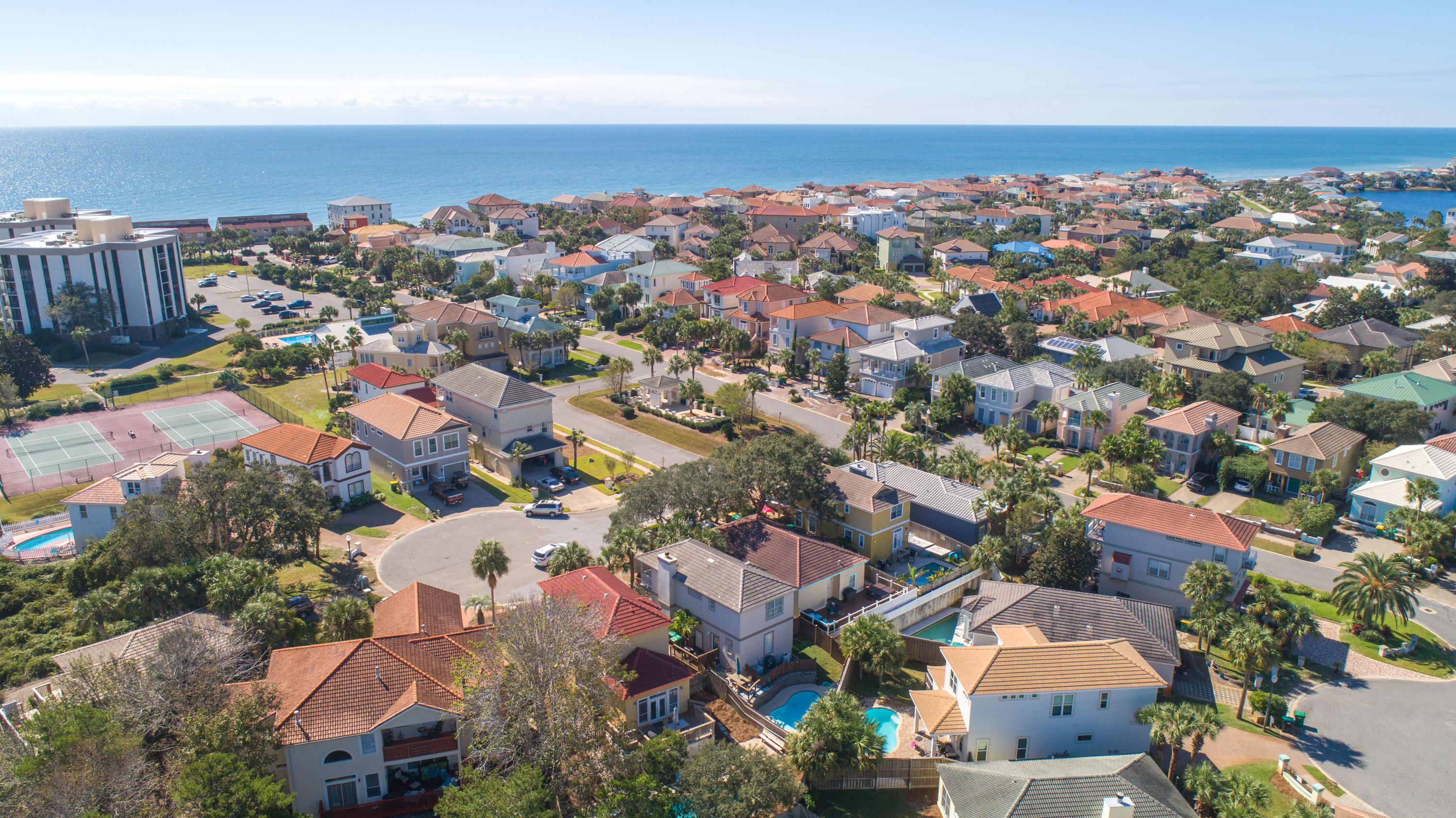 TERRA COTTA TERRACE - Residential