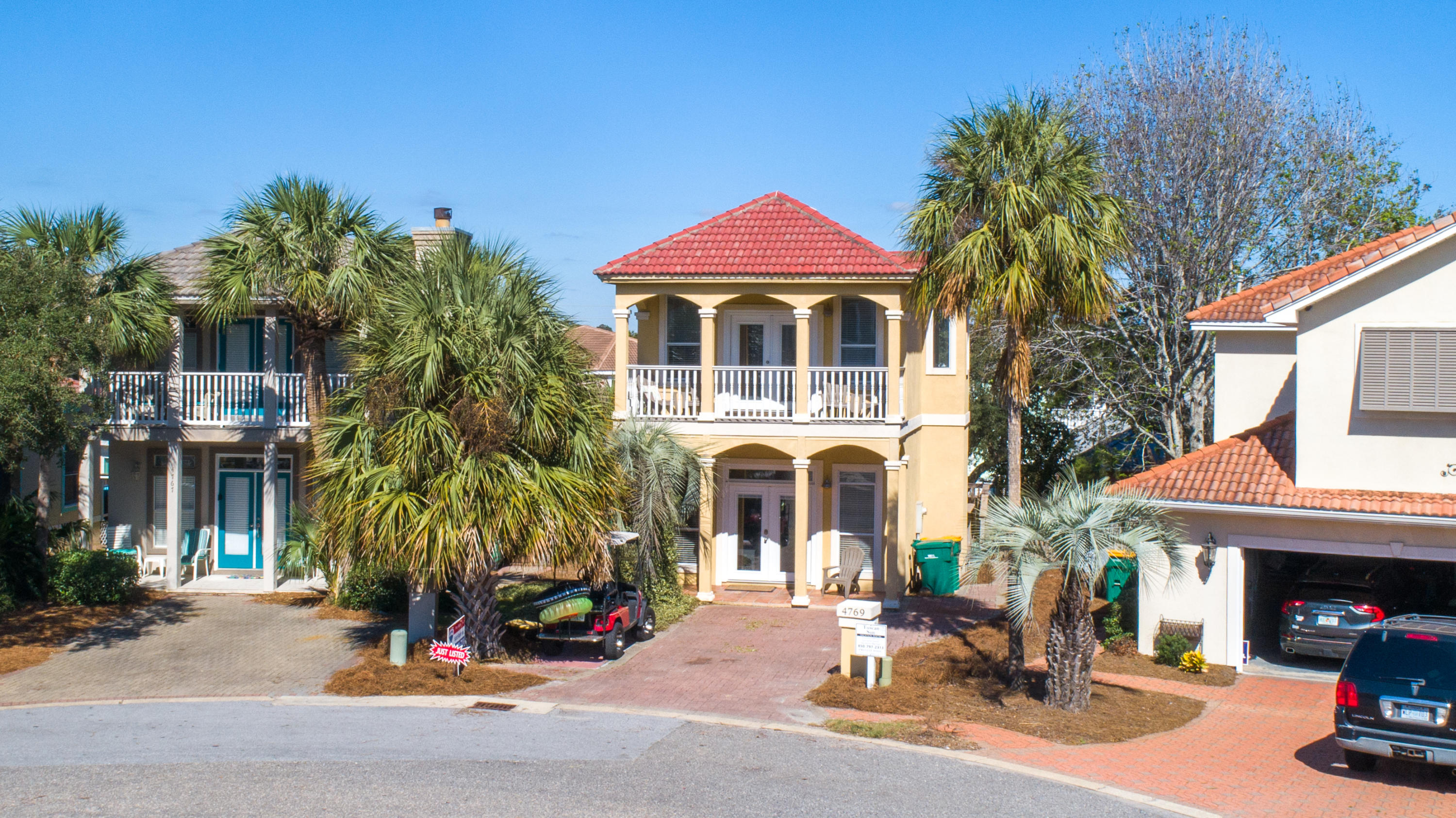 TERRA COTTA TERRACE - Residential