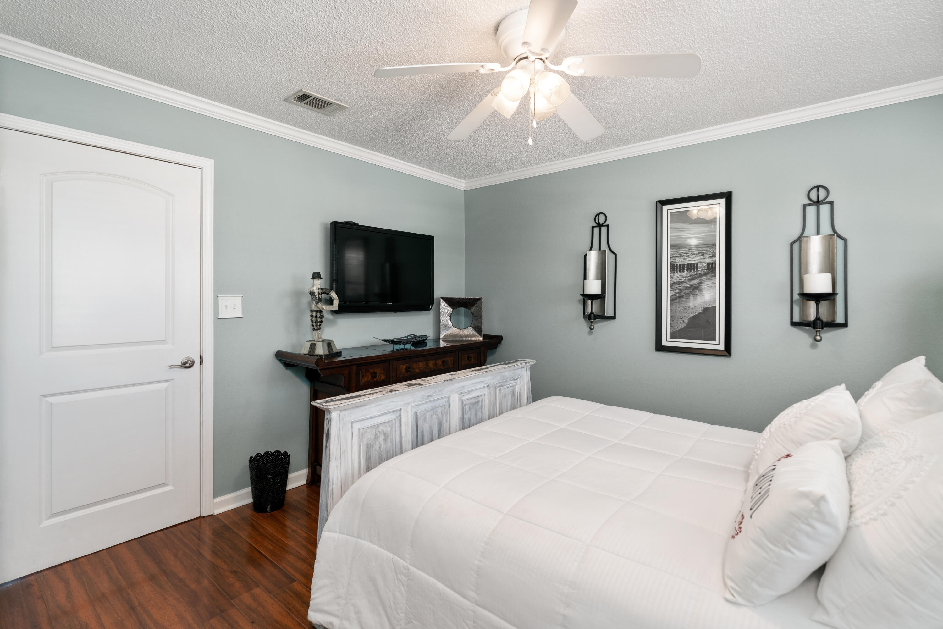 HOLIDAY ISLE - Residential