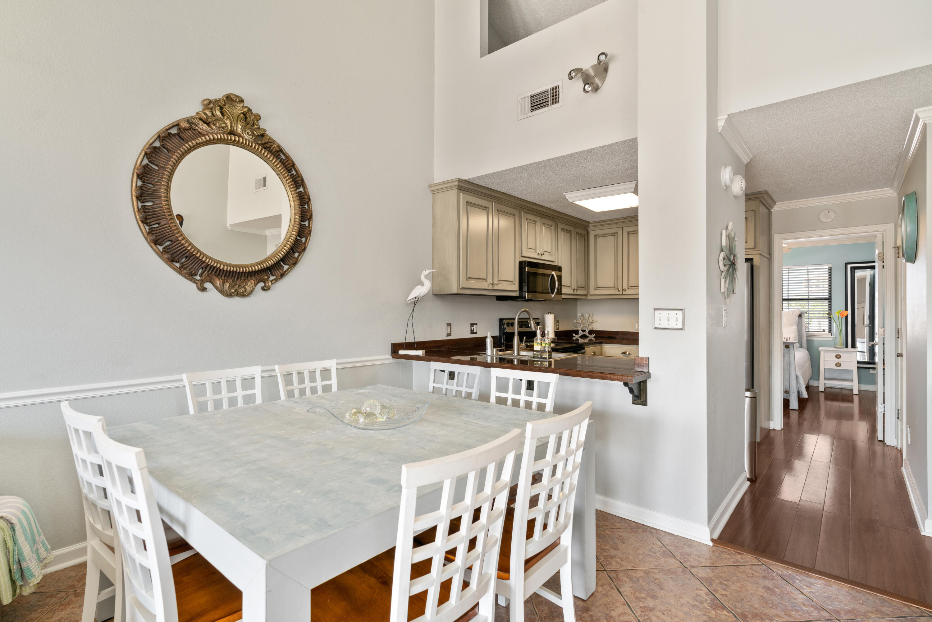 HOLIDAY ISLE - Residential