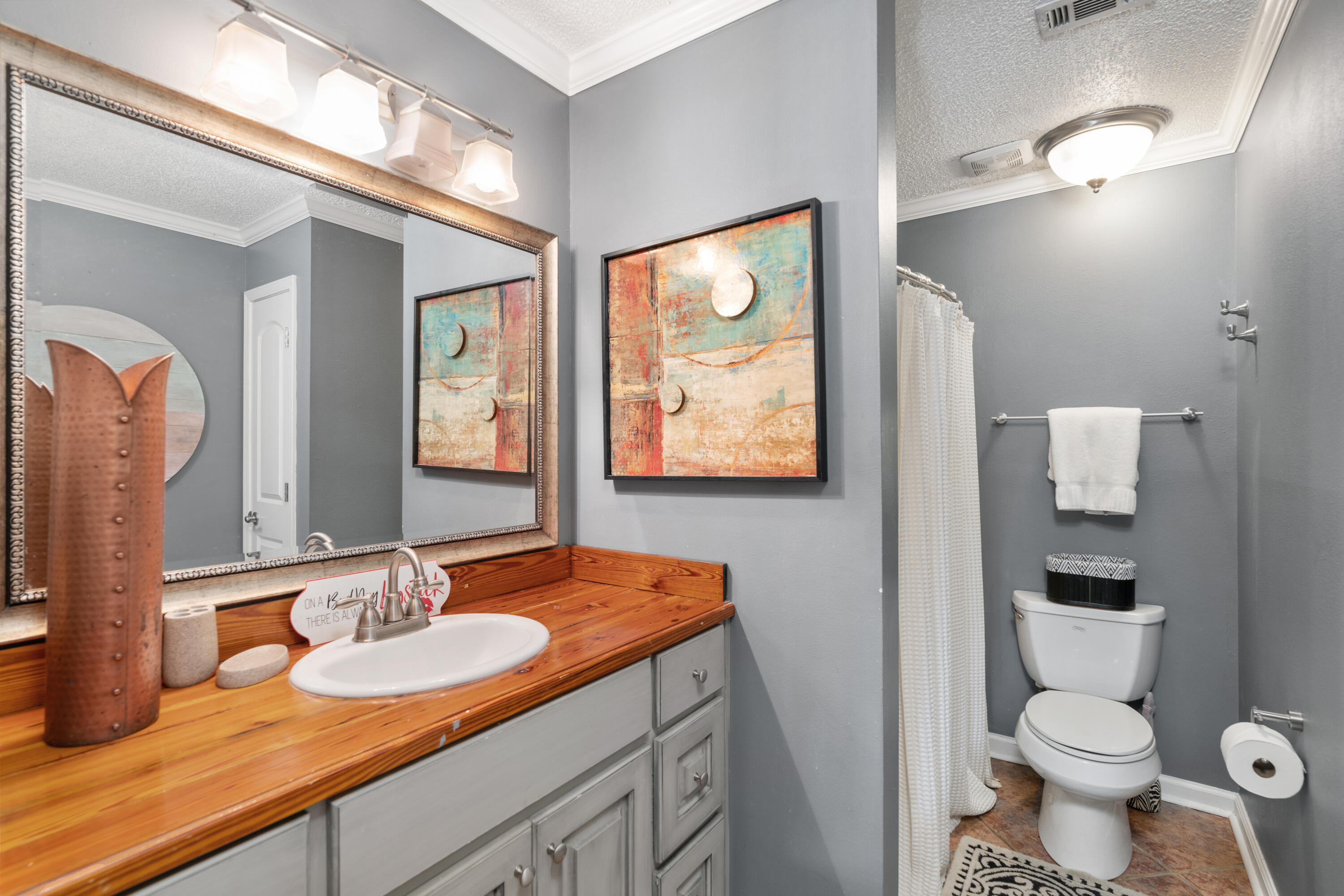 HOLIDAY ISLE - Residential