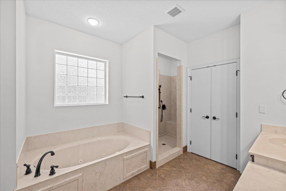 SWIFT CREEK PH V - Residential