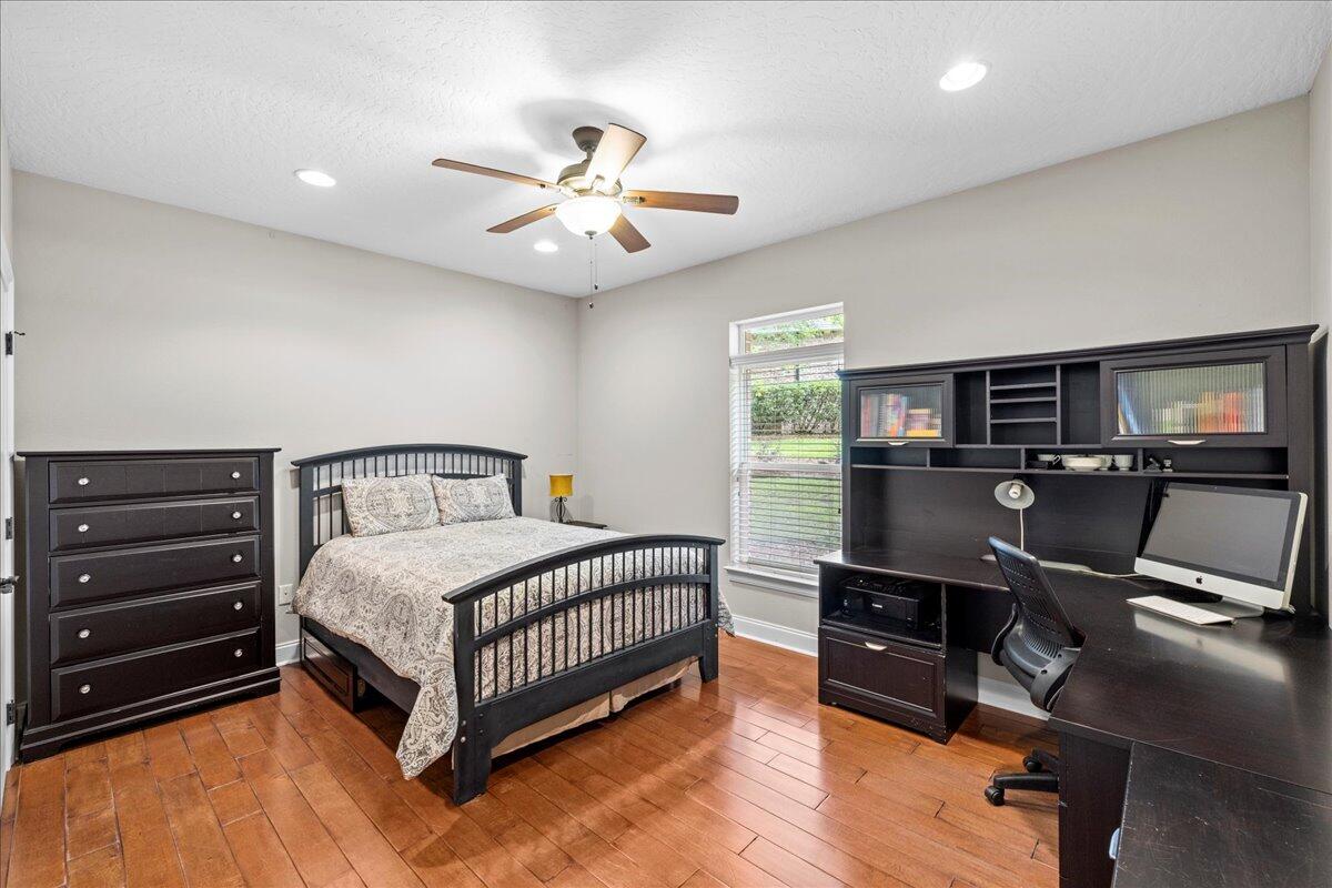 SWIFT CREEK PH V - Residential