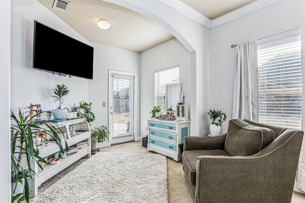 LIBERTY OAKS - Residential