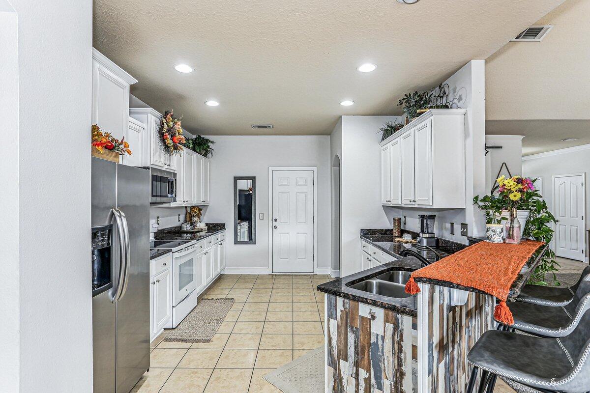 LIBERTY OAKS - Residential