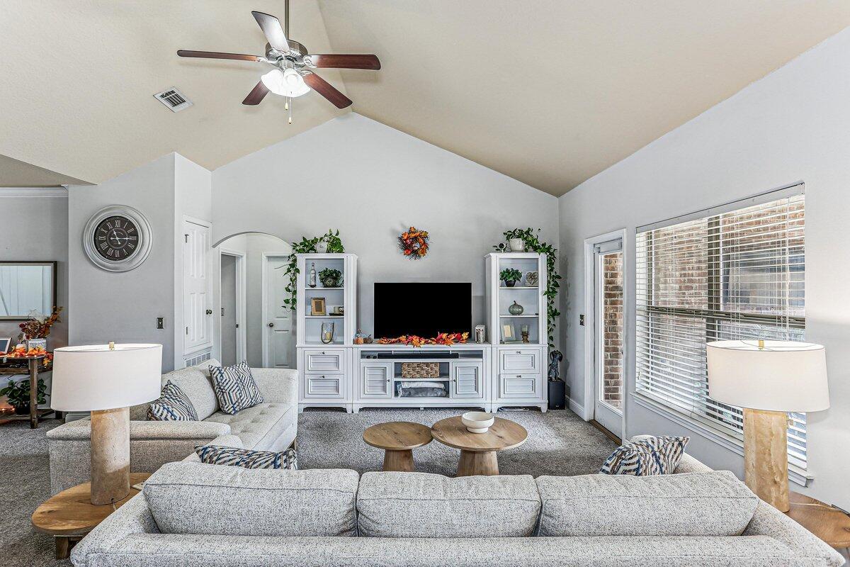 LIBERTY OAKS - Residential