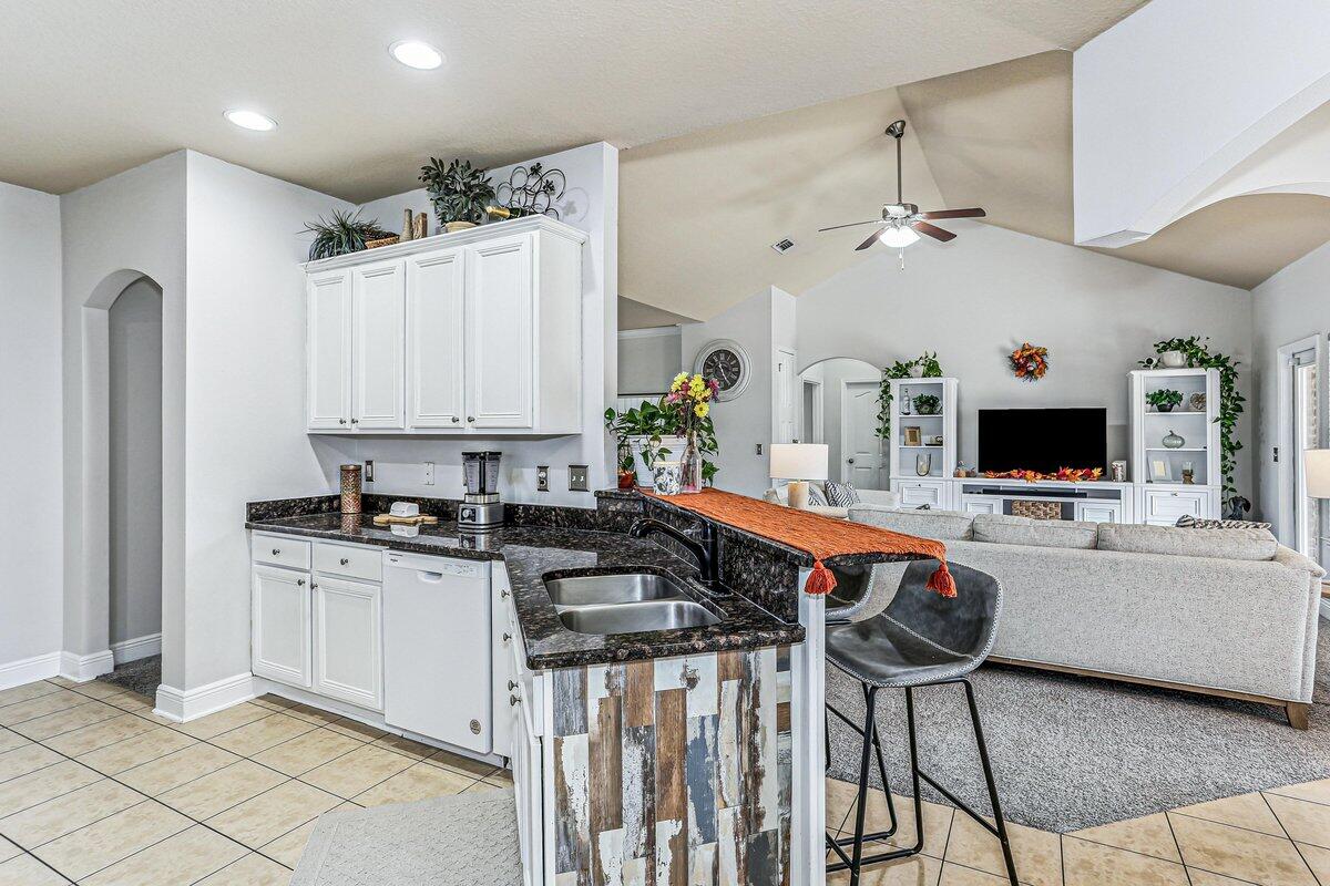 LIBERTY OAKS - Residential