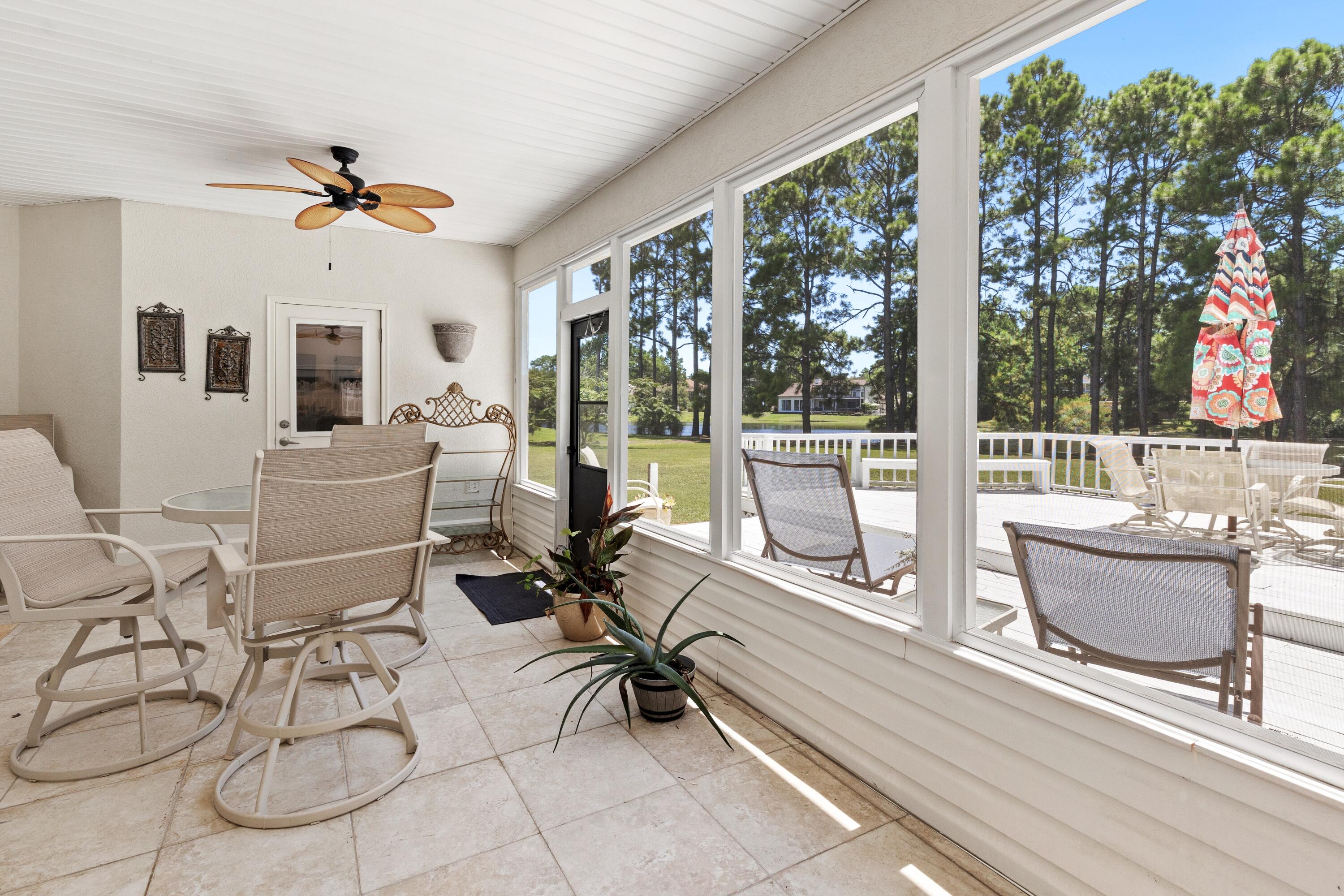 COUNTRY CLUB HILLS PH 1 - Residential