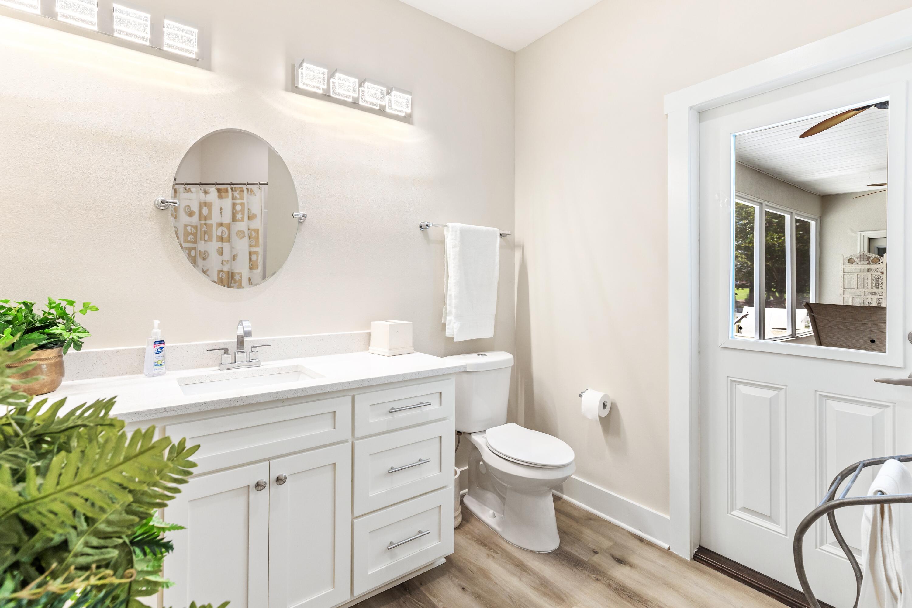 COUNTRY CLUB HILLS PH 1 - Residential