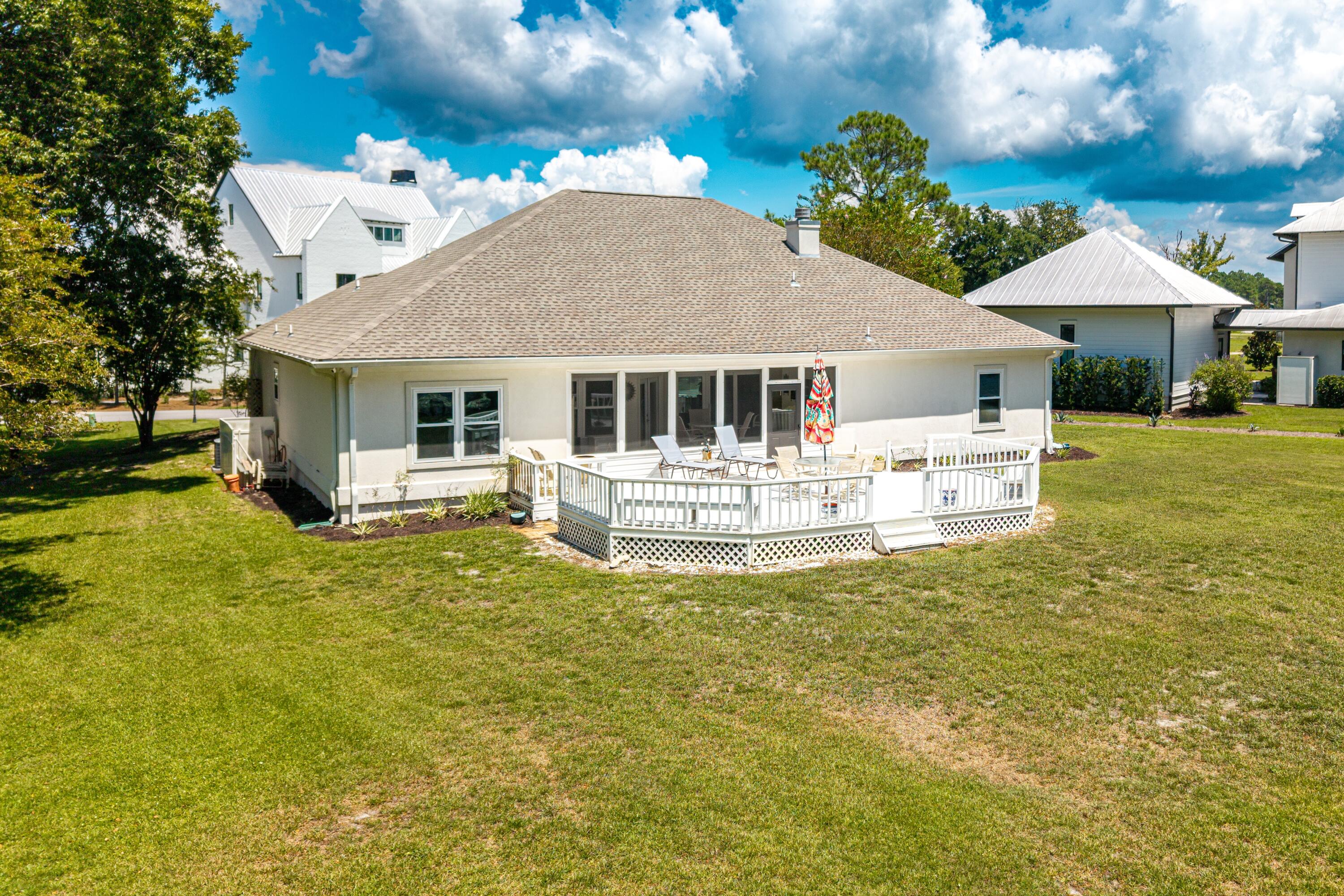 COUNTRY CLUB HILLS PH 1 - Residential