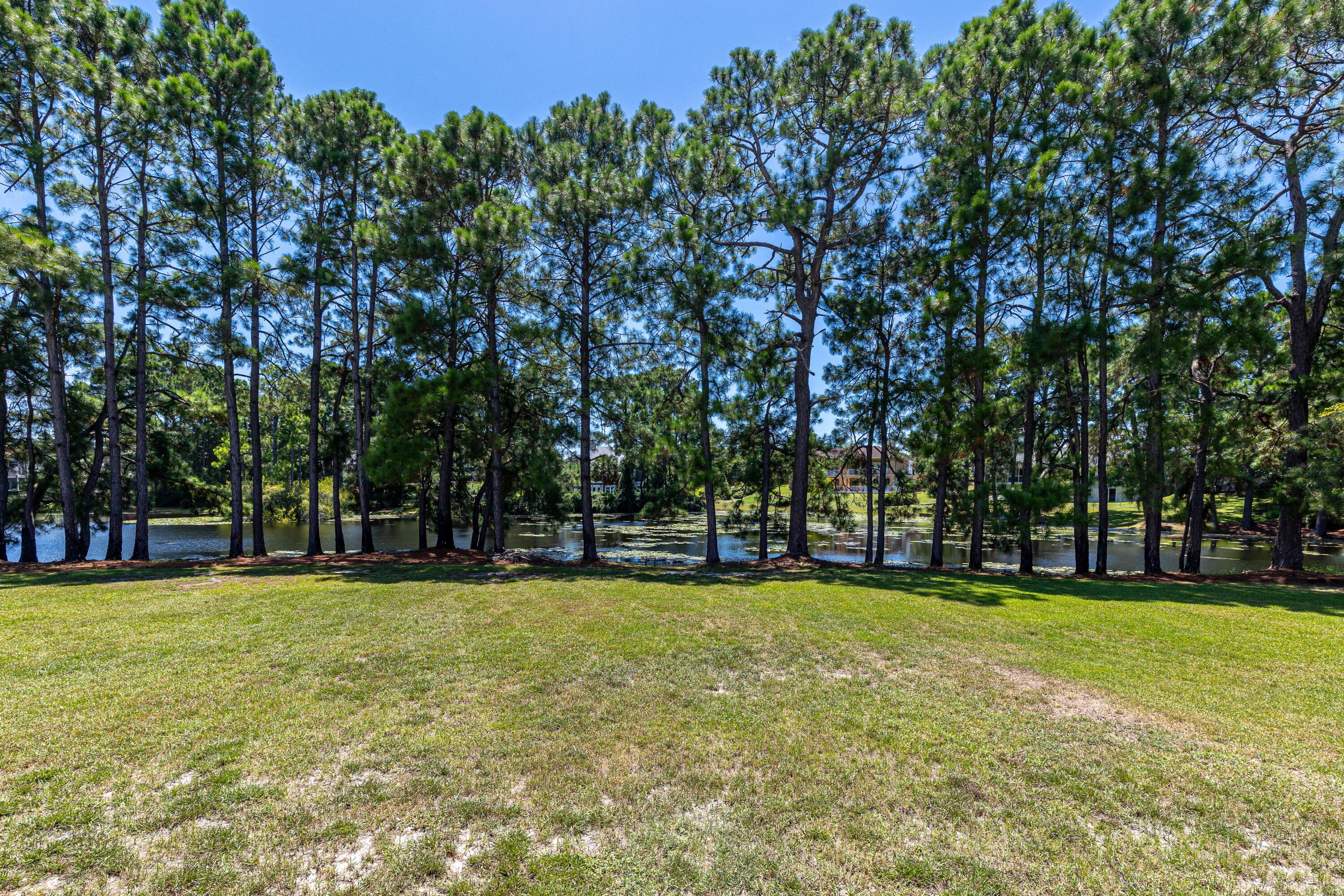 COUNTRY CLUB HILLS PH 1 - Residential