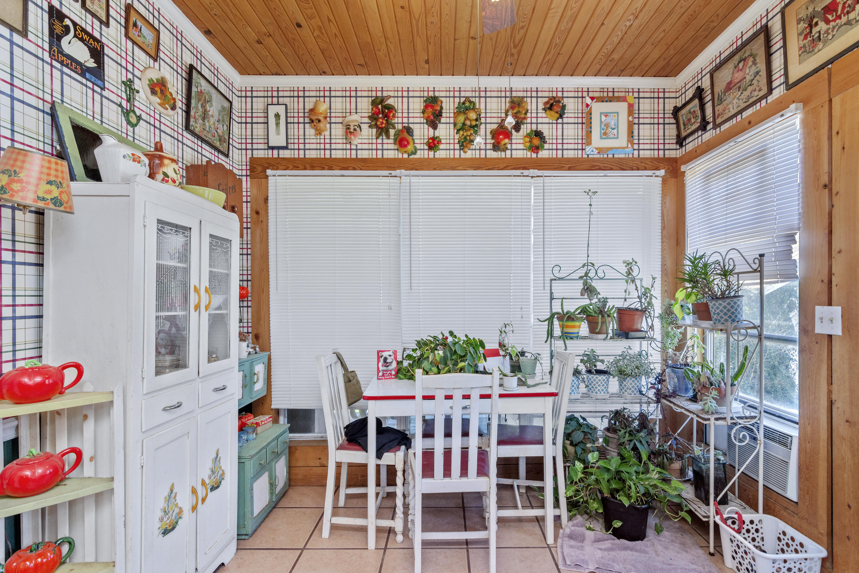 CITY OF FLORALA - Residential