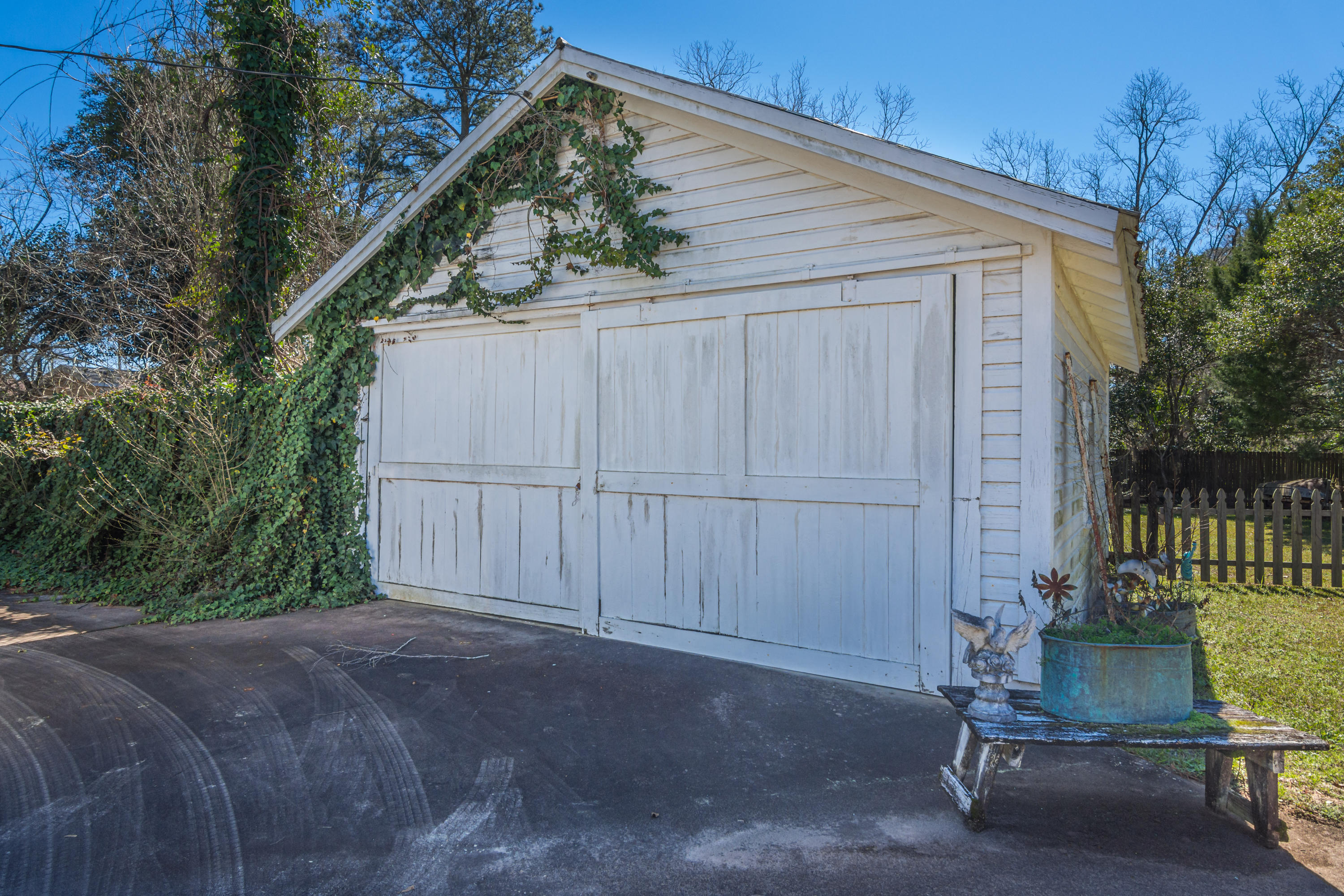 CITY OF FLORALA - Residential