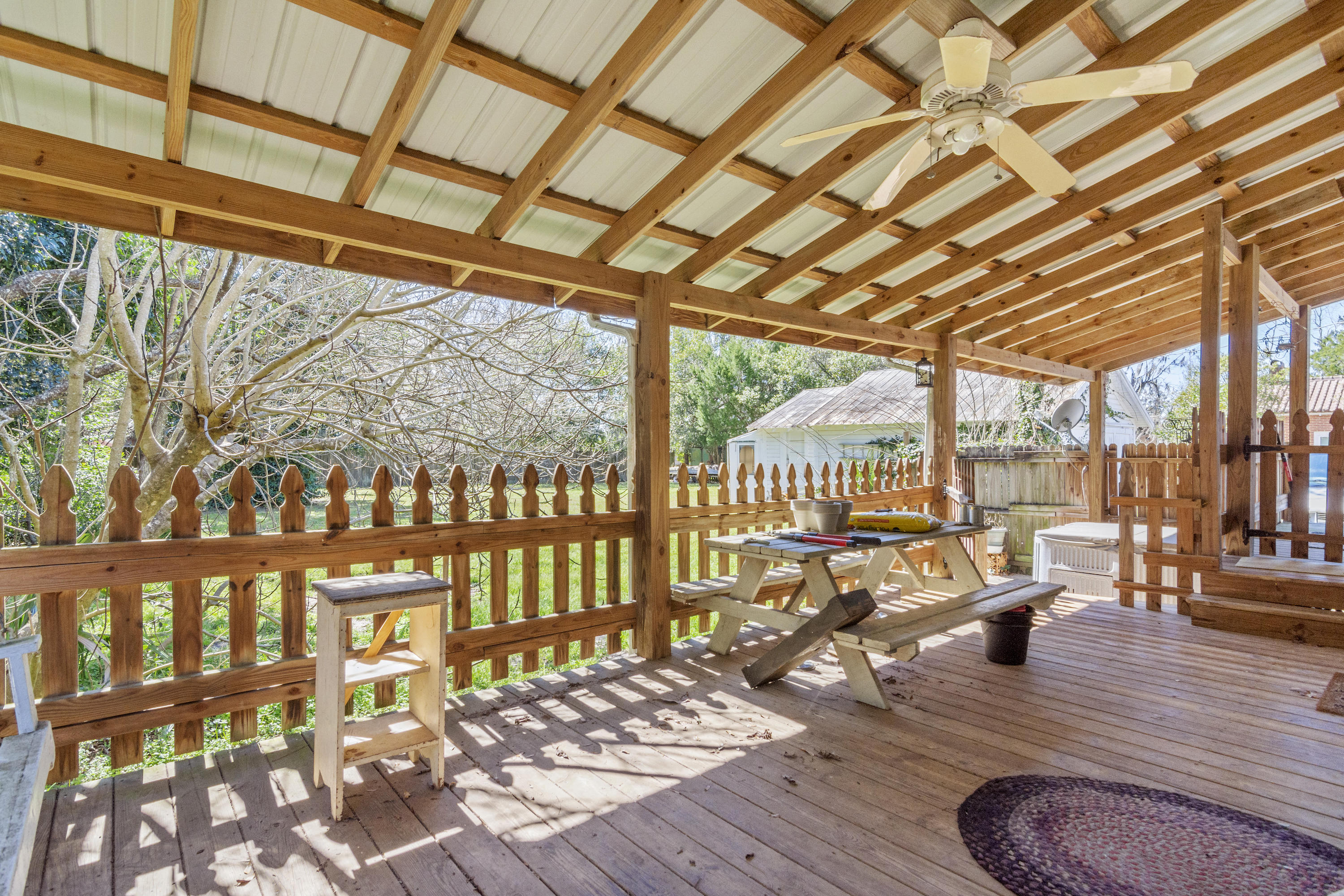 CITY OF FLORALA - Residential