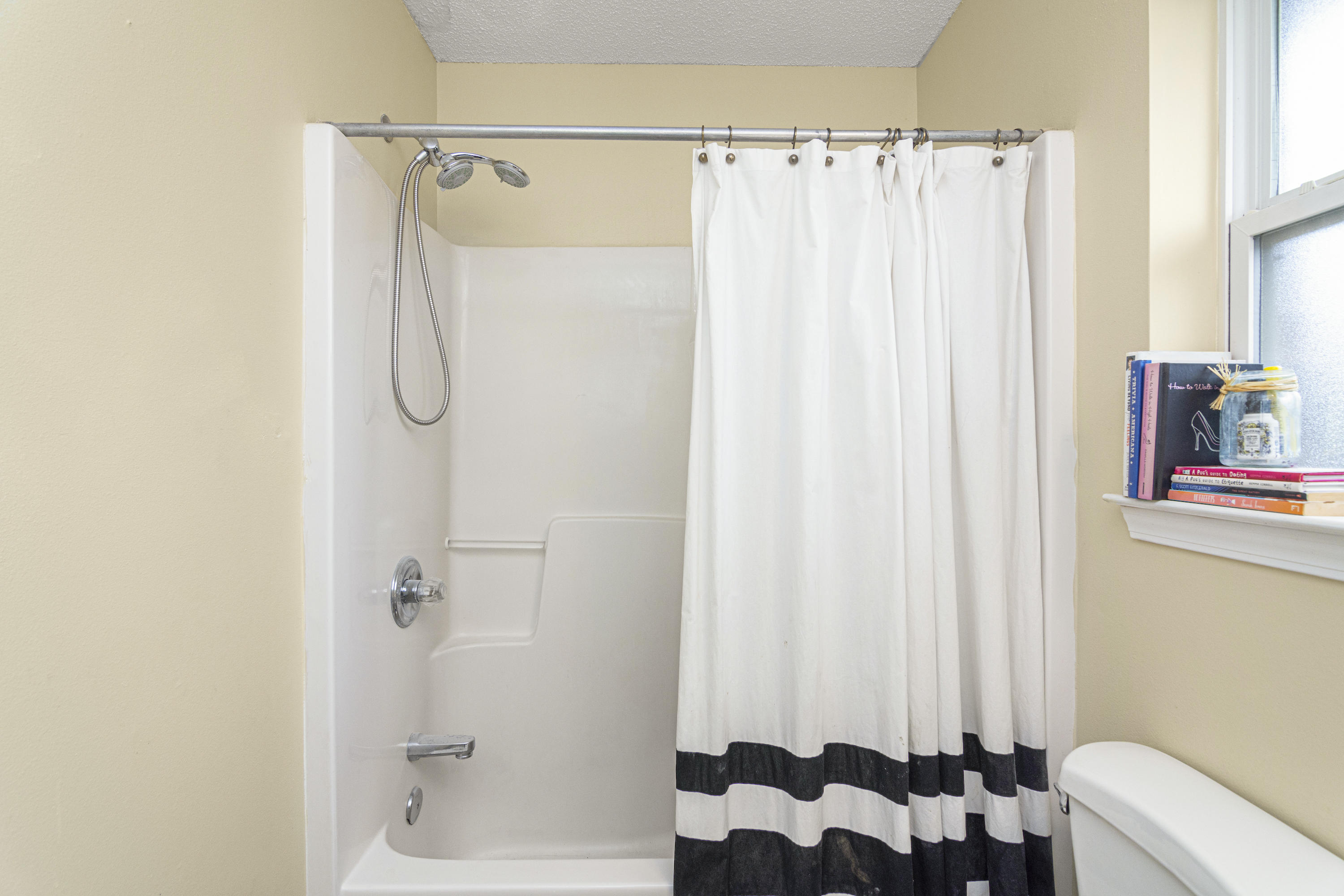 LEE FARM - Residential