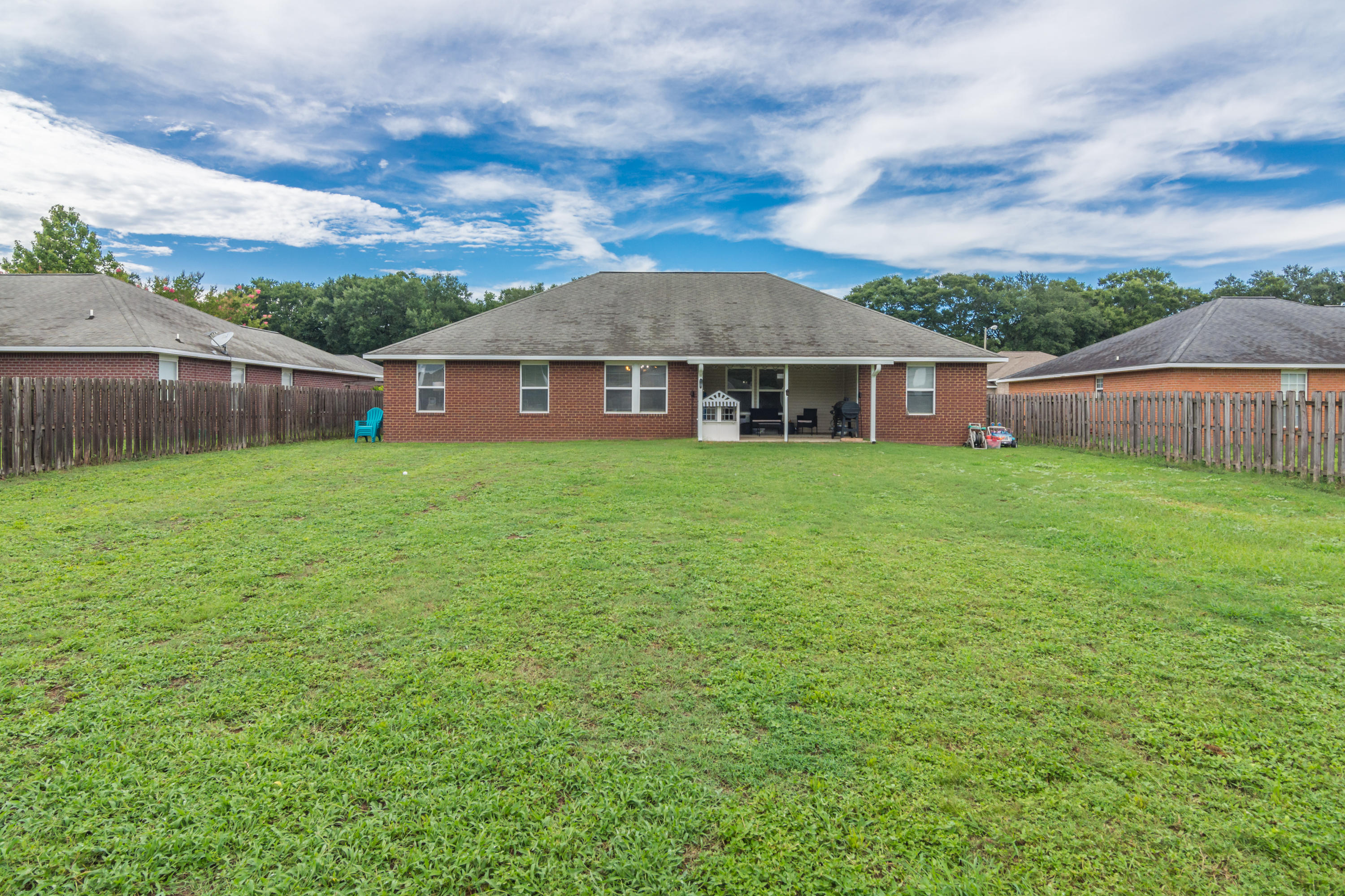LEE FARM - Residential