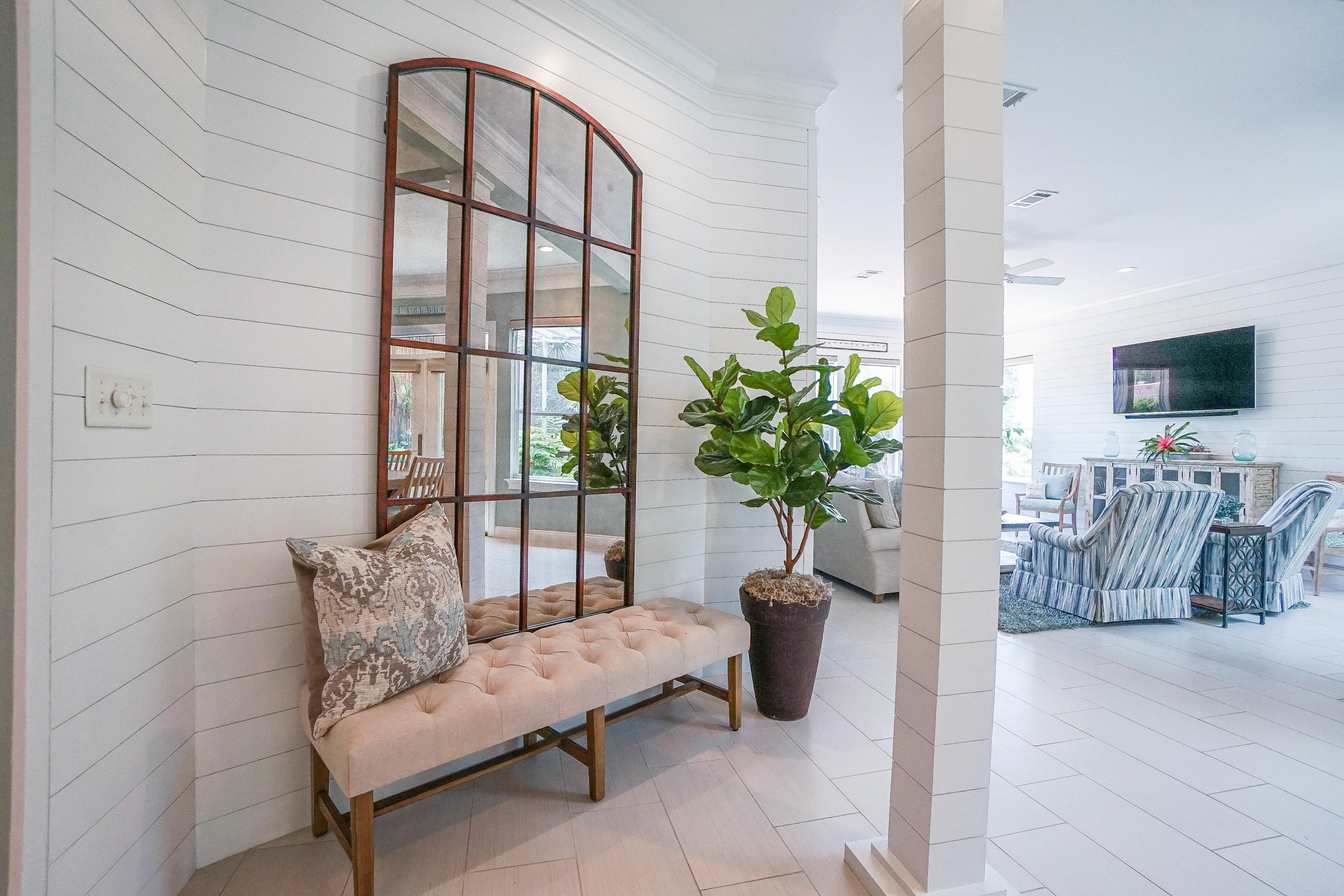 FAIRWAY VILLAS - Residential
