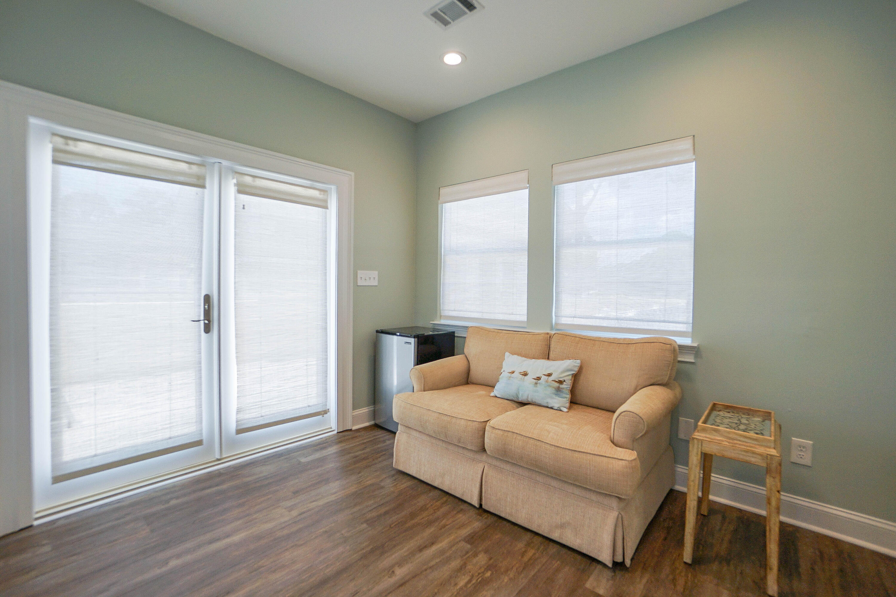 FAIRWAY VILLAS - Residential