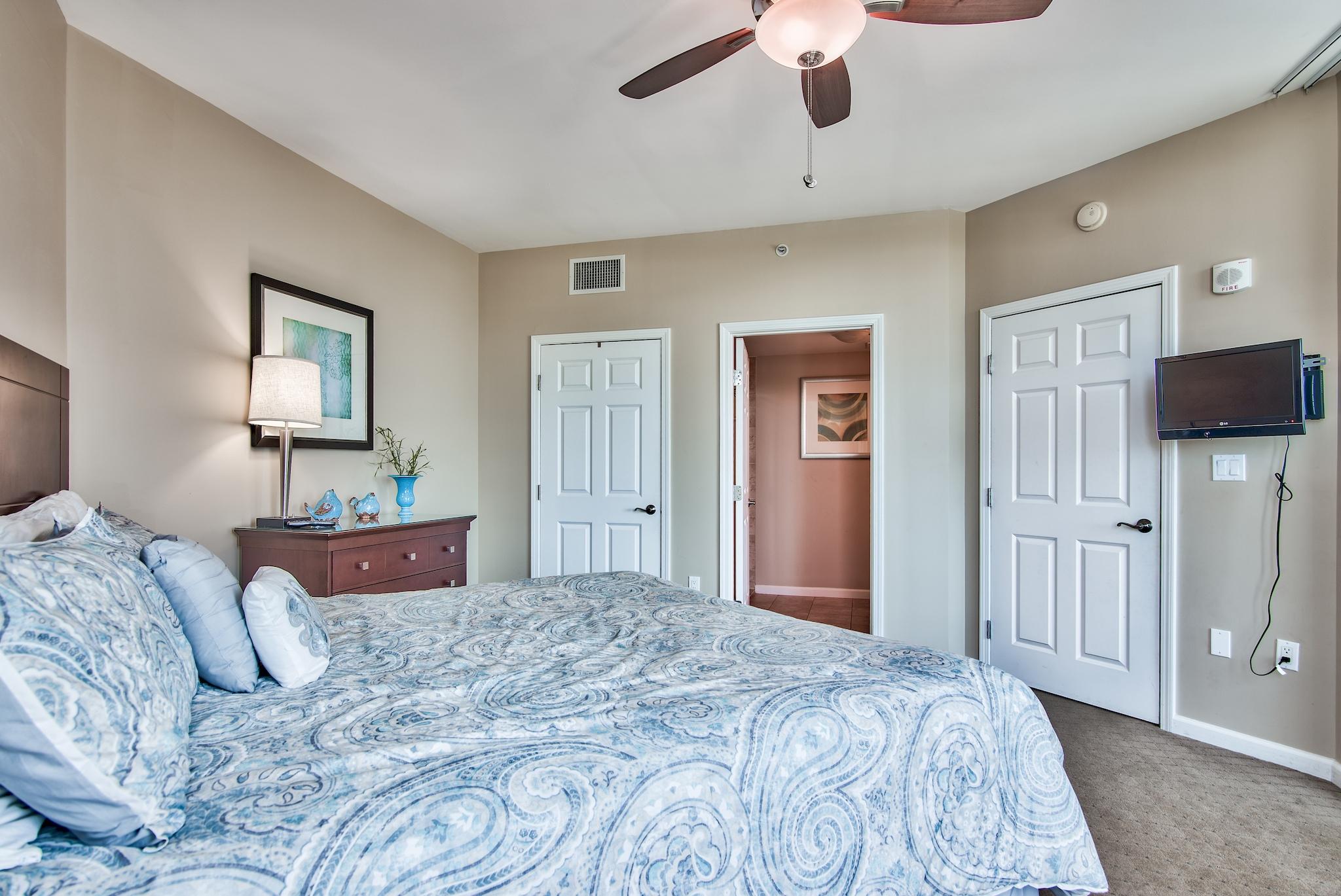 THE PALMS OF DESTIN - Residential