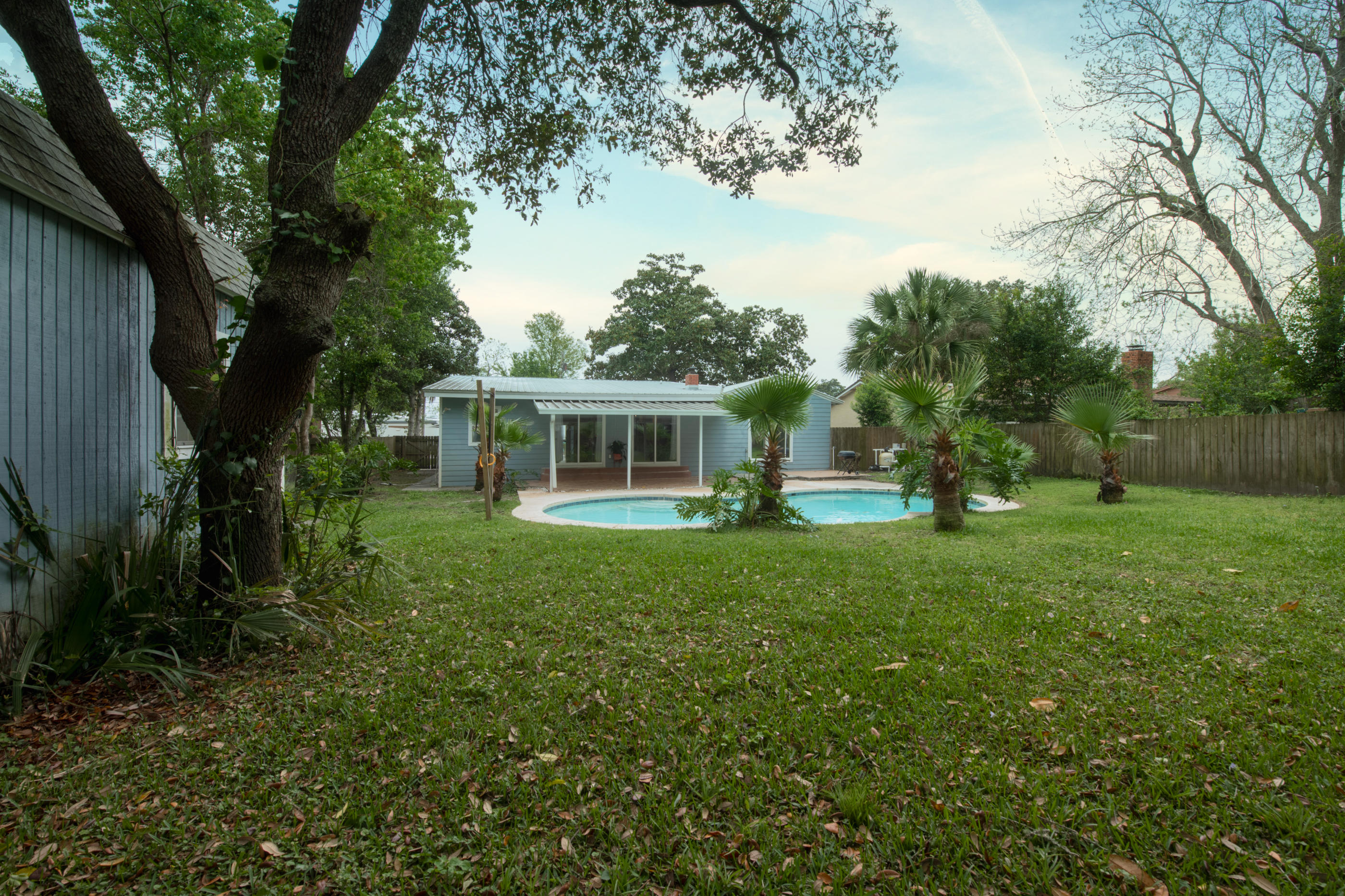 GARNIERS BEACH - Residential