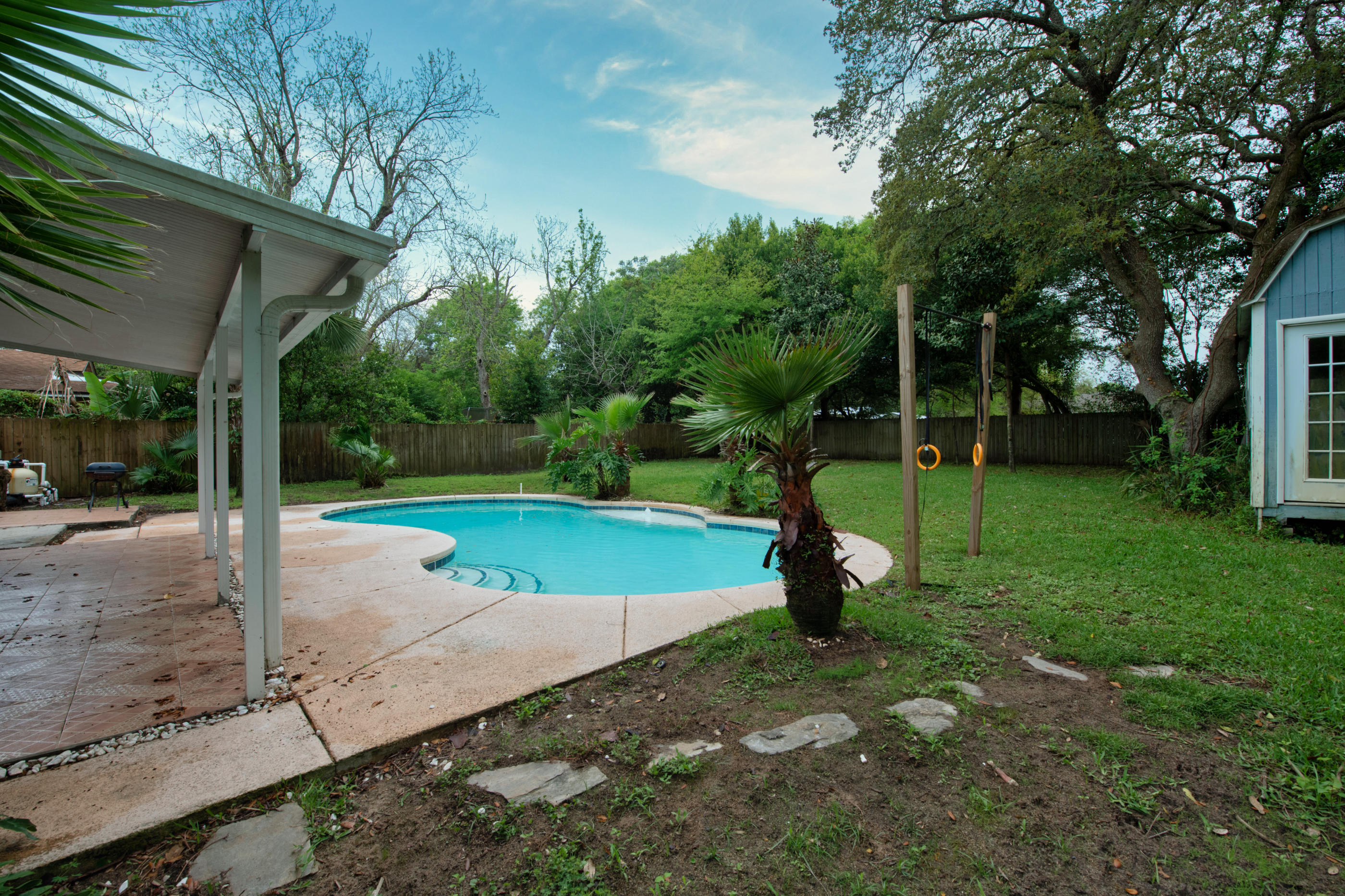 GARNIERS BEACH - Residential