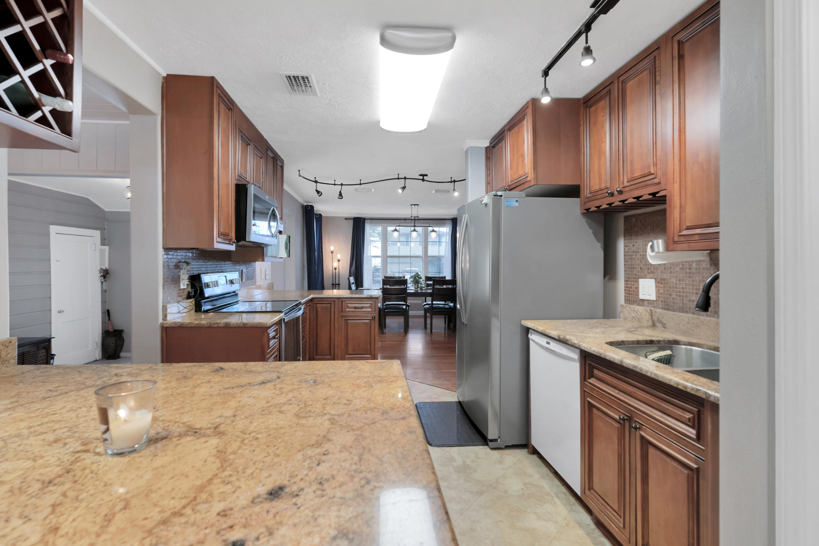 GARNIERS BEACH - Residential