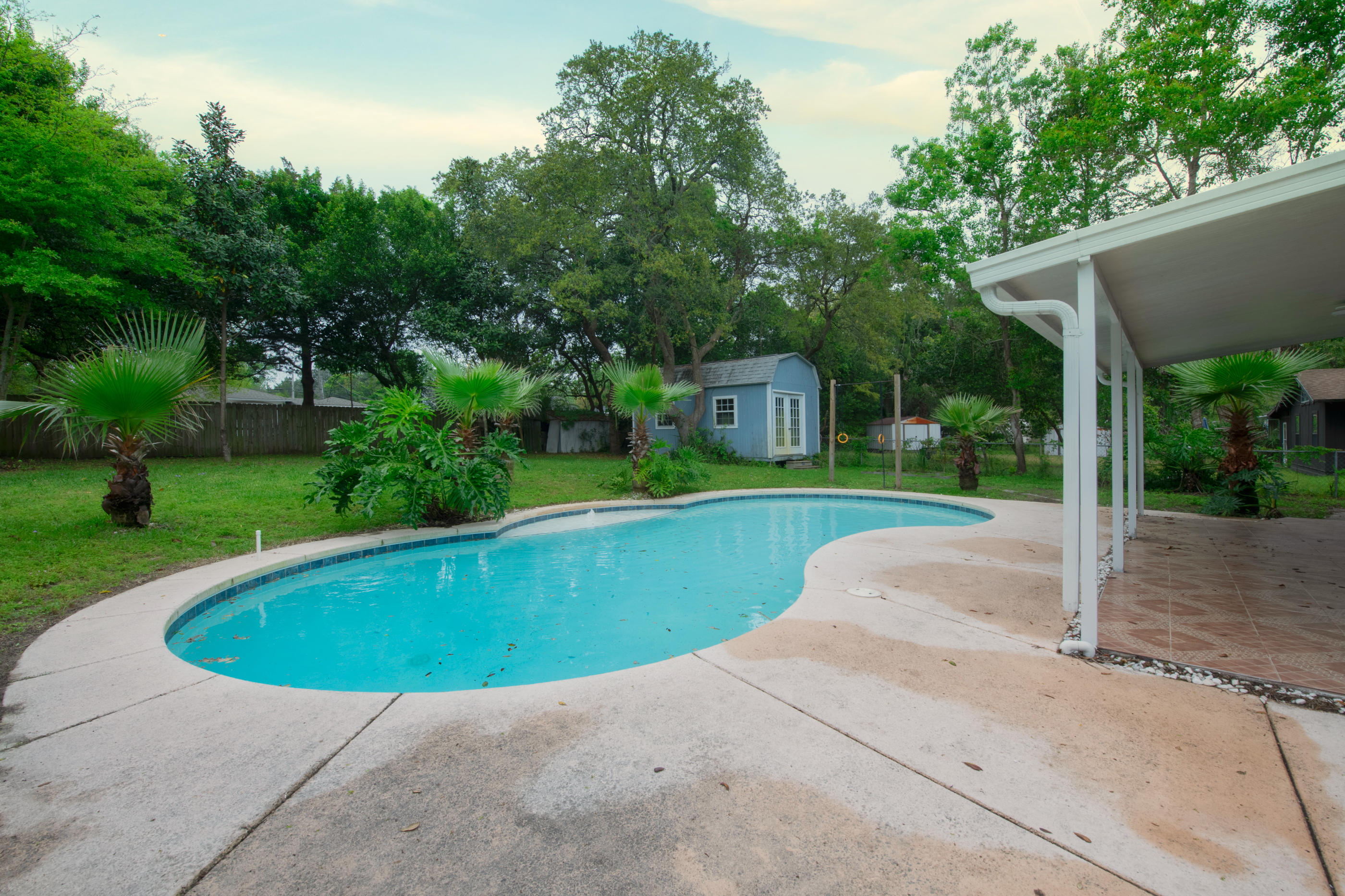 GARNIERS BEACH - Residential