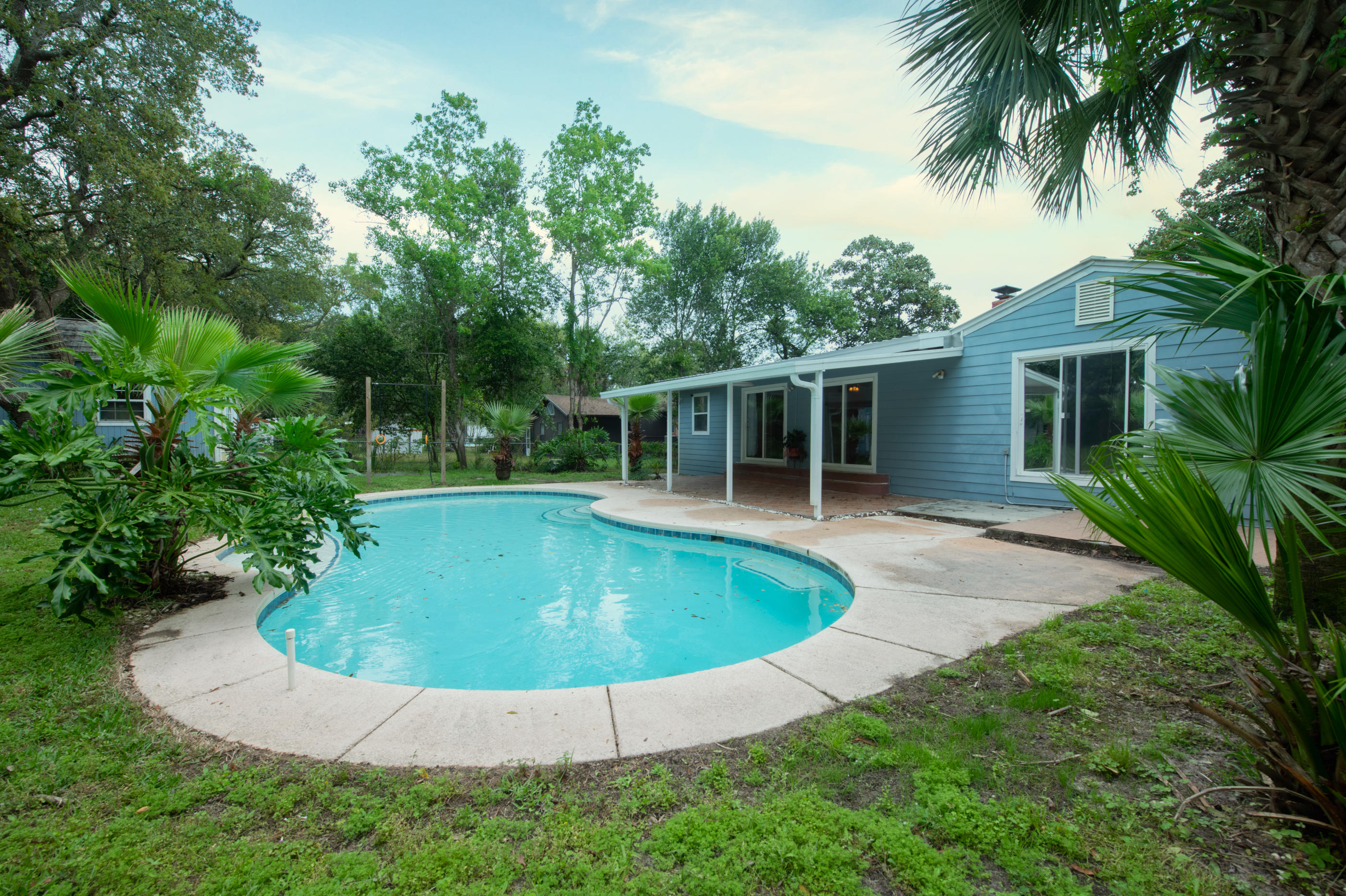 GARNIERS BEACH - Residential