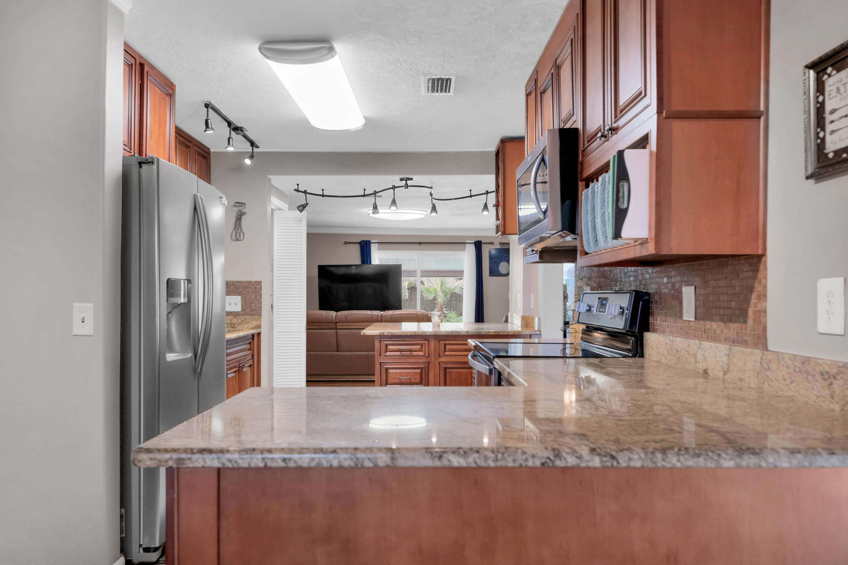 GARNIERS BEACH - Residential